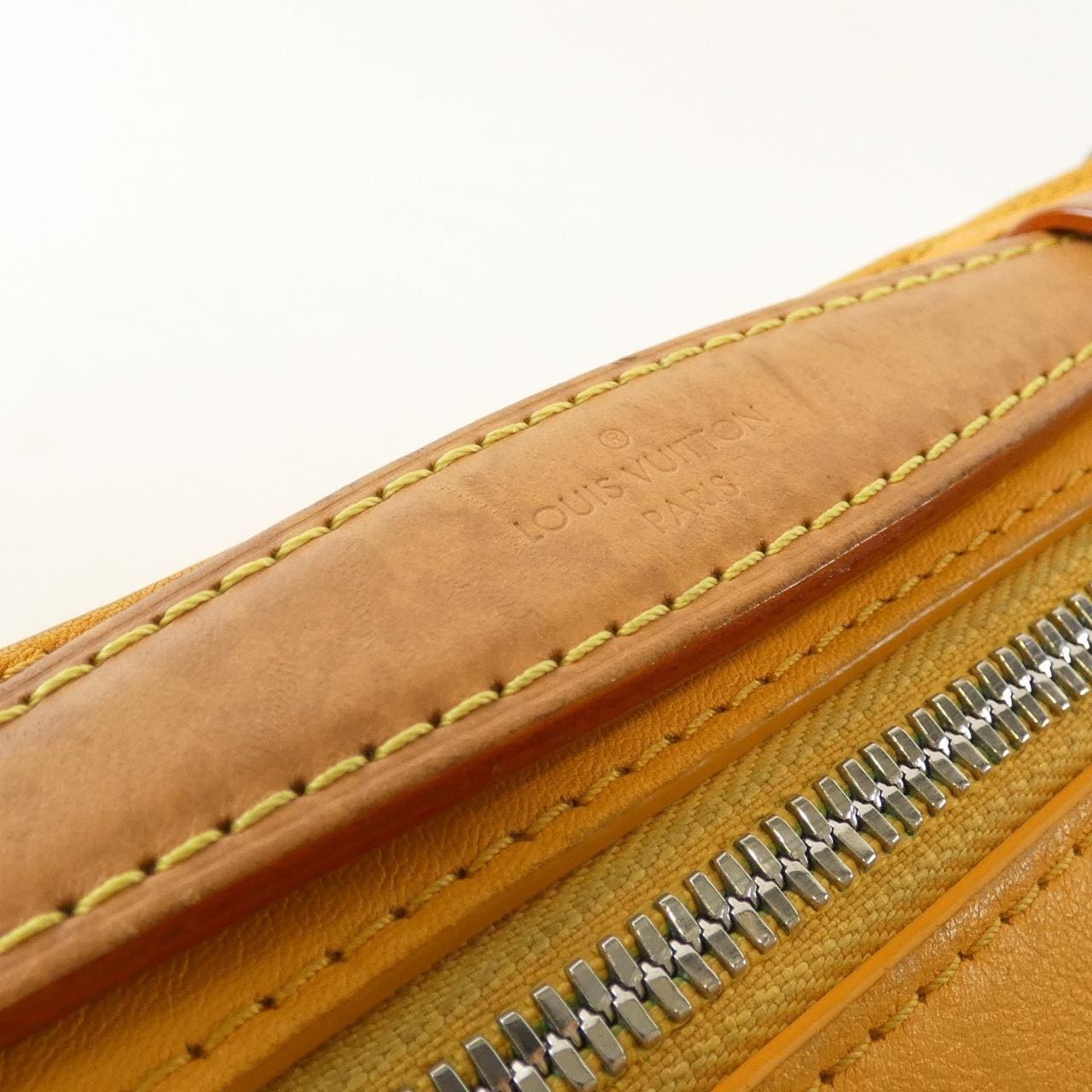 ルイヴィトン (N°7) ハンドル ソフトトランク M59669 ショルダーバッグ