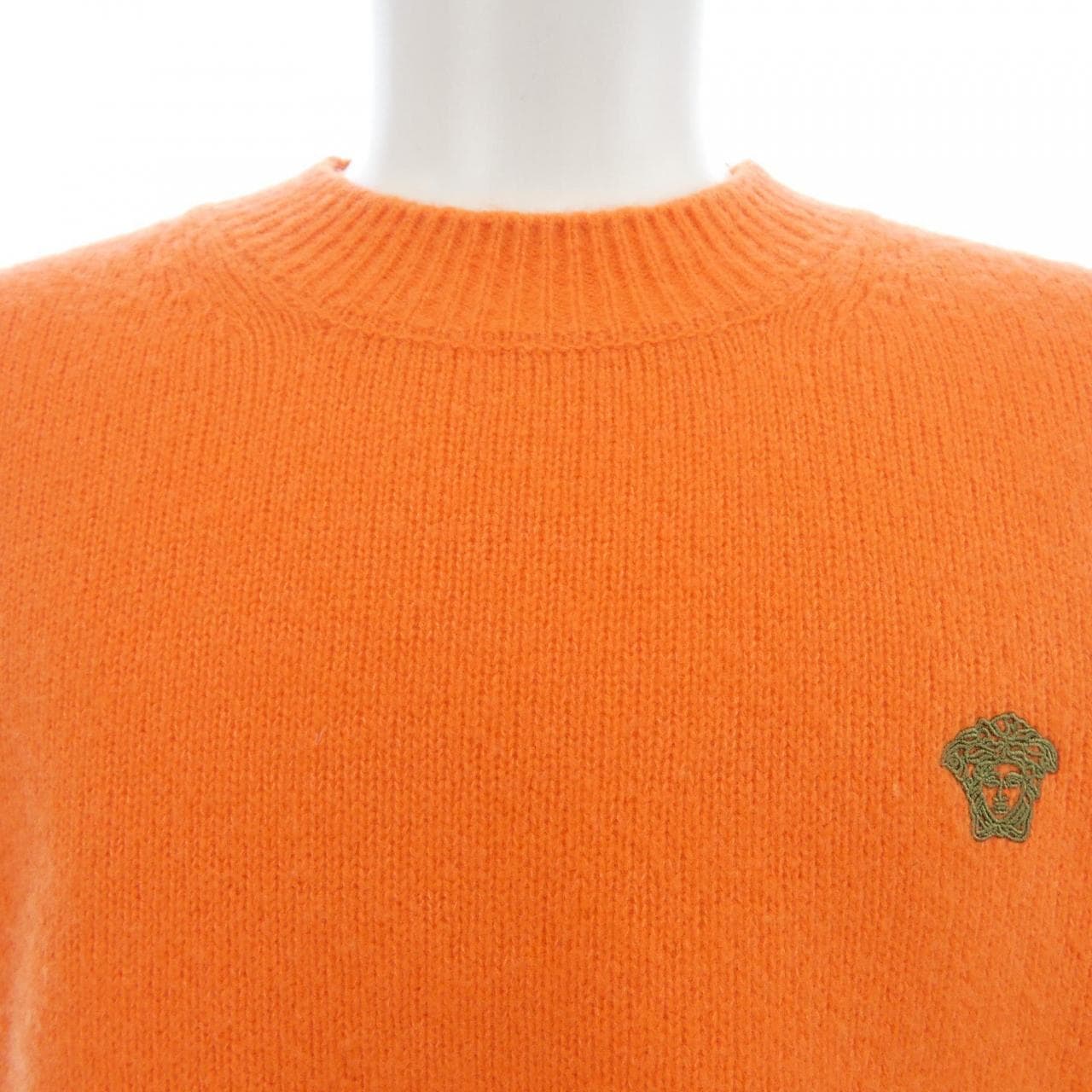 ヴェルサーチェ VERSACE A86530 ニット