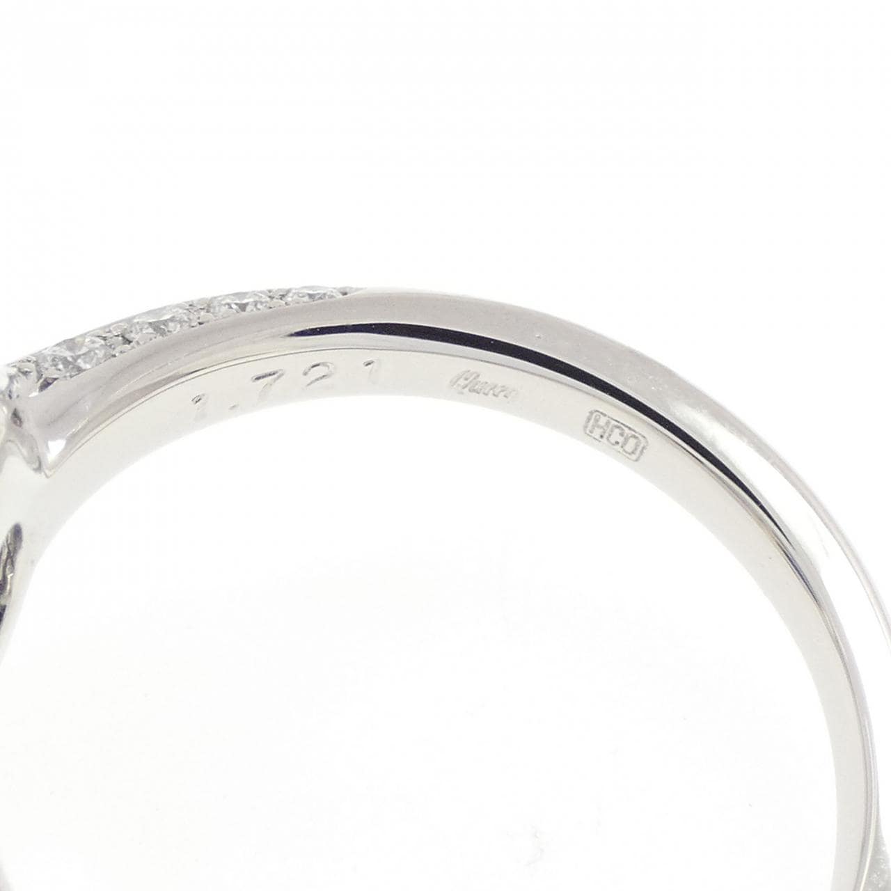 クイーン サファイヤ リング 1.721CT