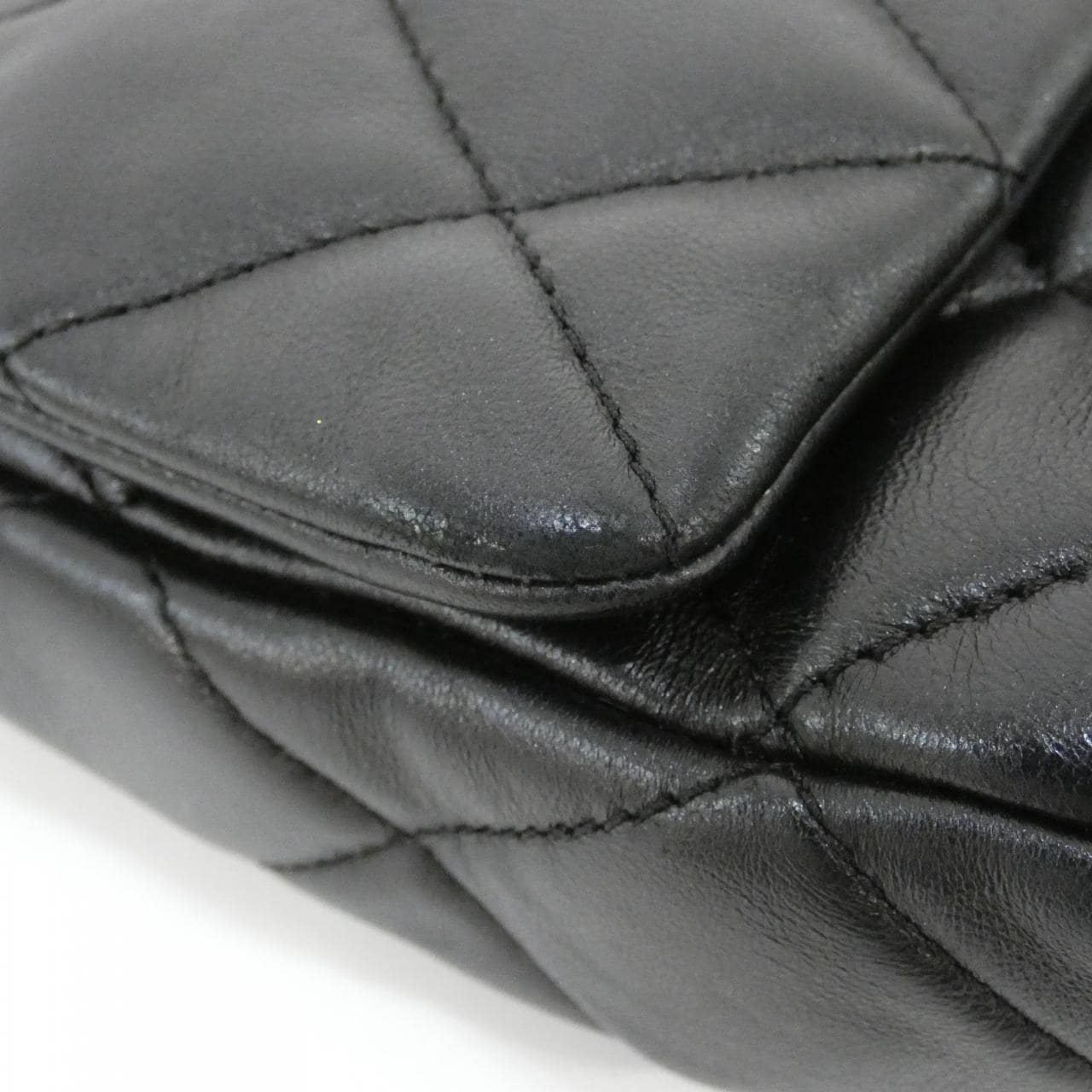 シャネル AS3205 ショルダーバッグ