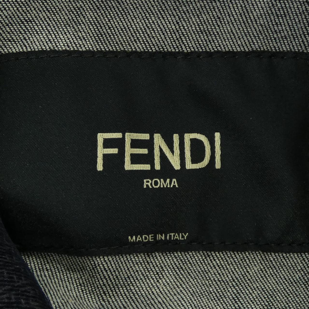 フェンディ FENDI FW0428 AGZU ジャケット