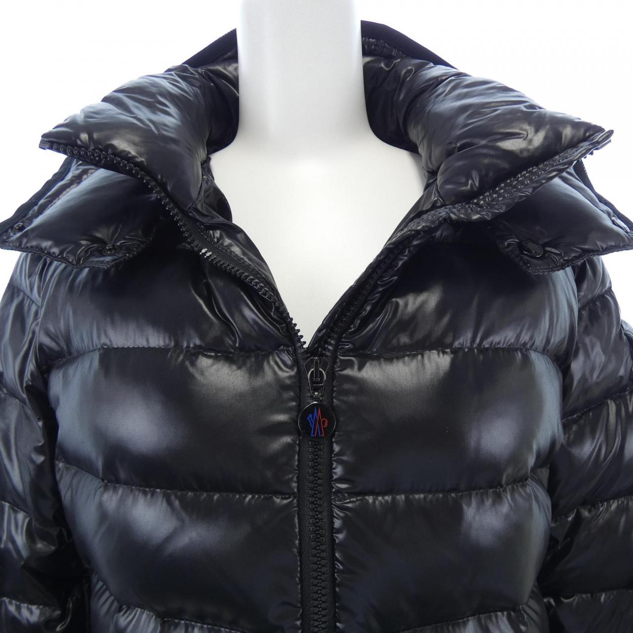 モンクレール MONCLER ダウンジャケット