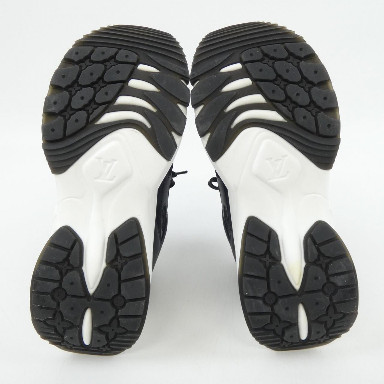 ルイヴィトン LOUIS VUITTON モノグラムフラワー ラン55ライン スニーカー