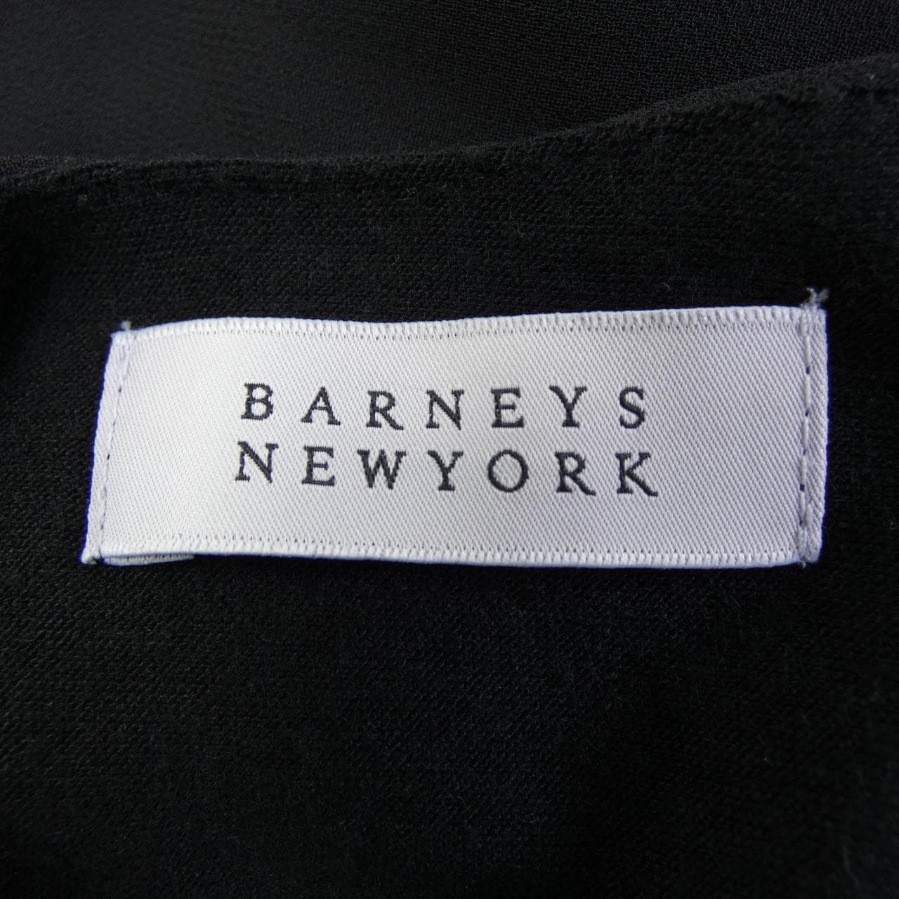 バーニーズニューヨーク BARNEYS NEW YORK トップス