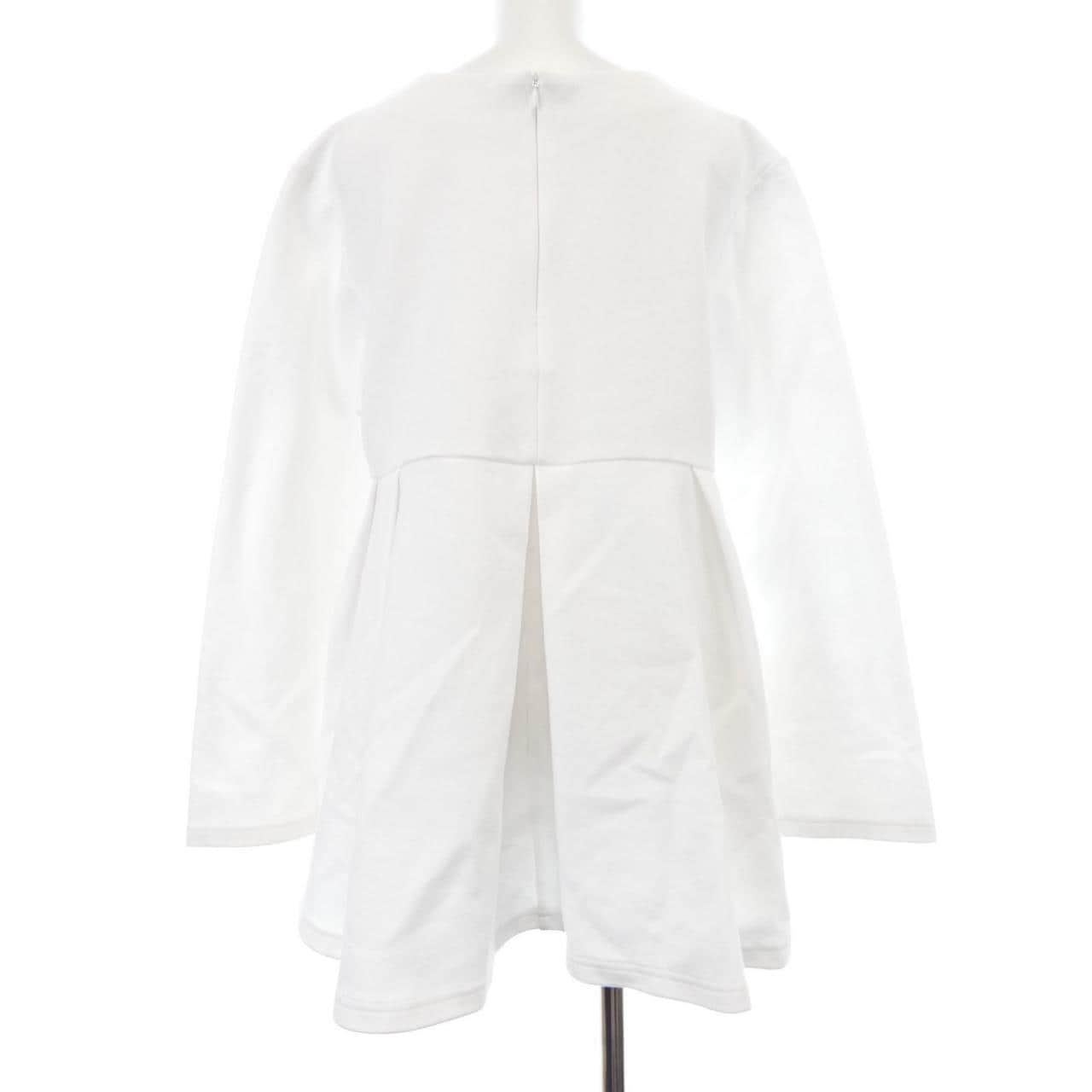 シーニュ Cygne トップス