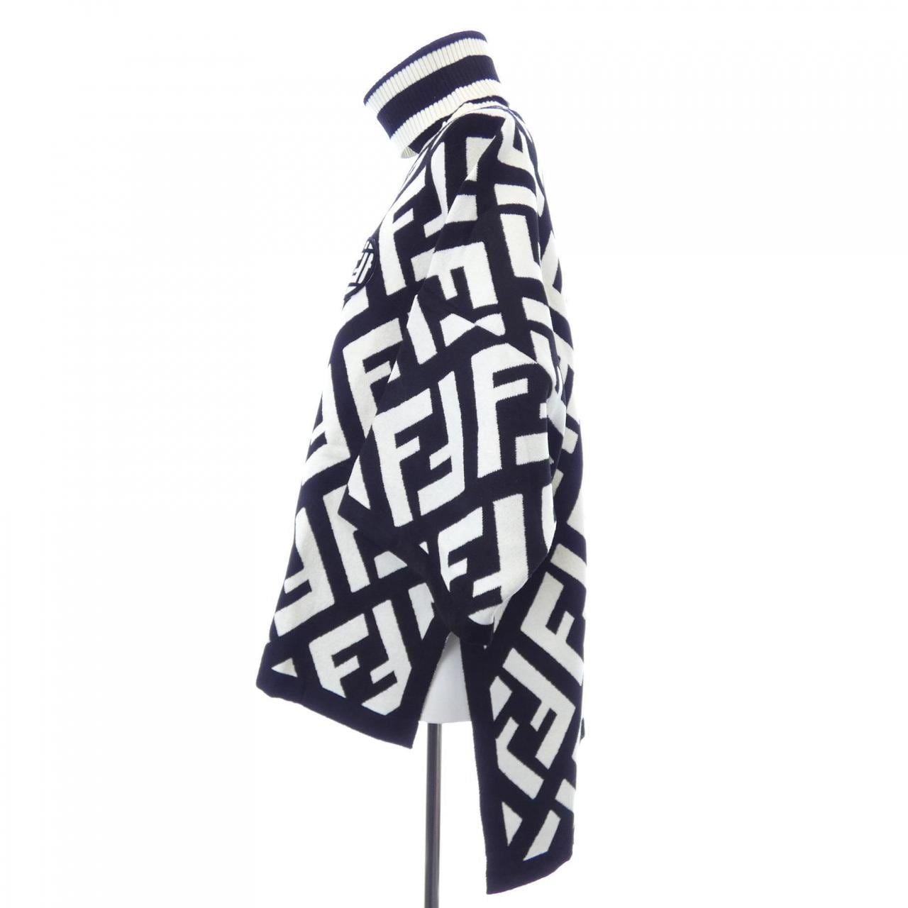 フェンディ FENDI FFモチーフ FZY639 A3PU ニット