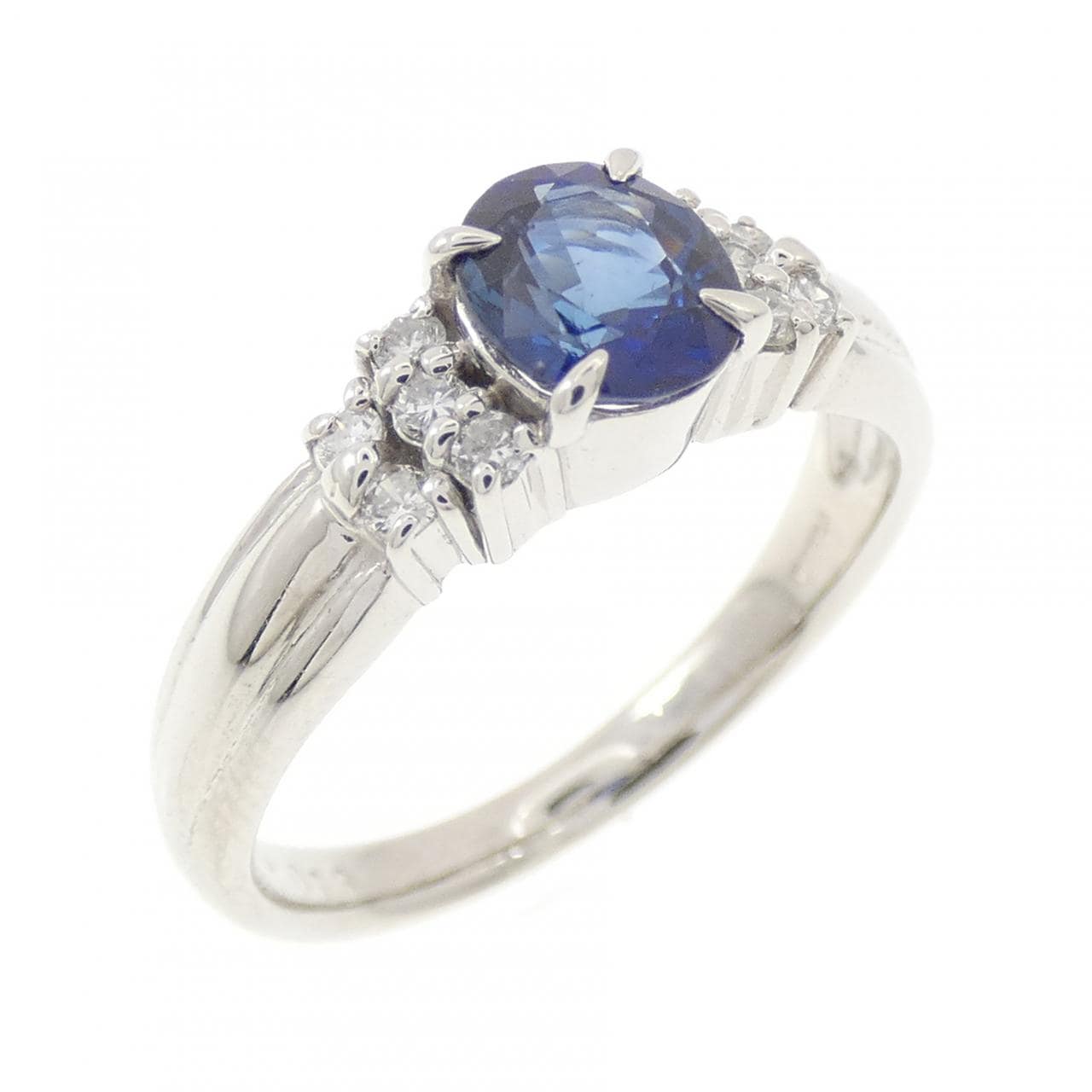 PT900 サファイヤ リング 0.80CT