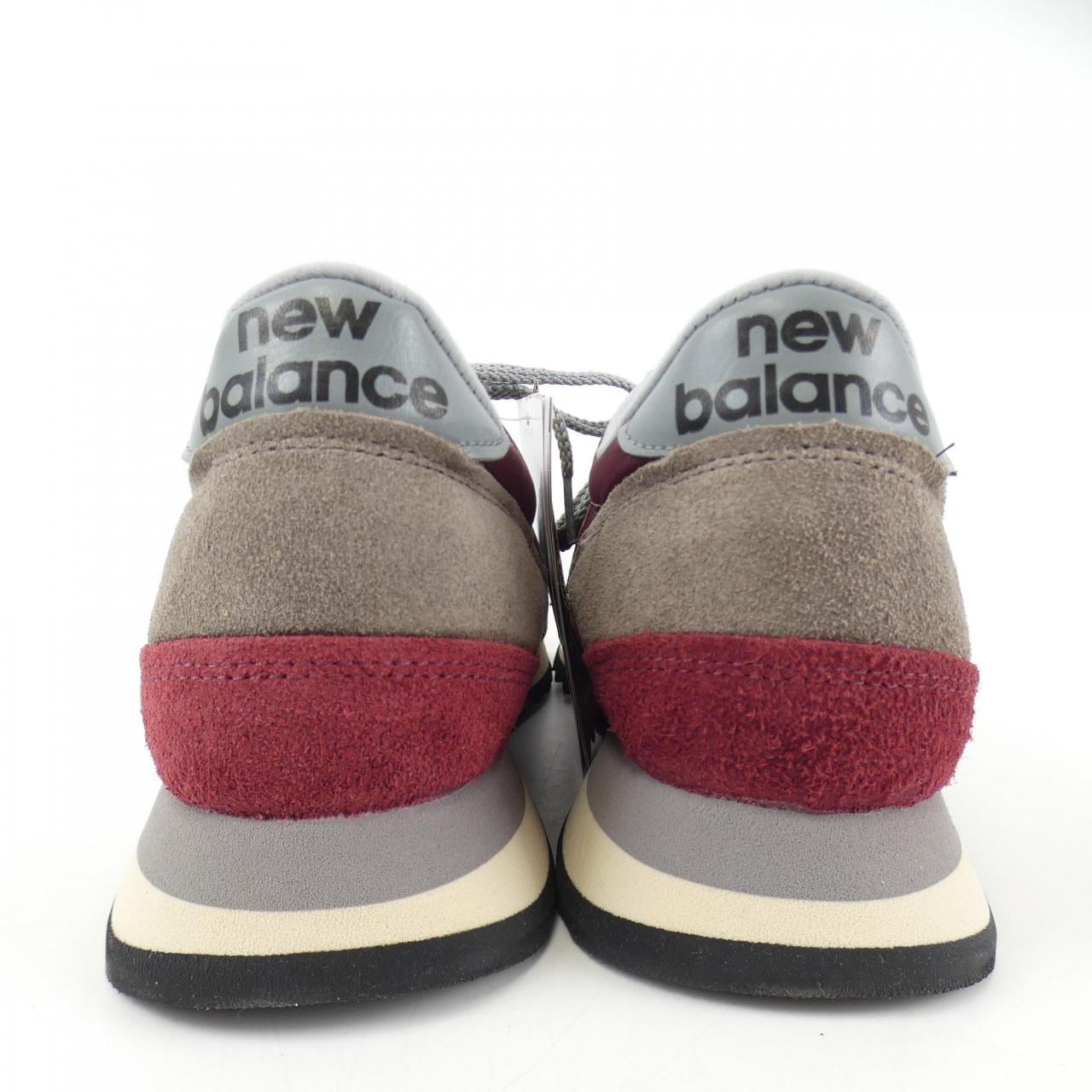 ニューバランス NEW BALANCE スニーカー