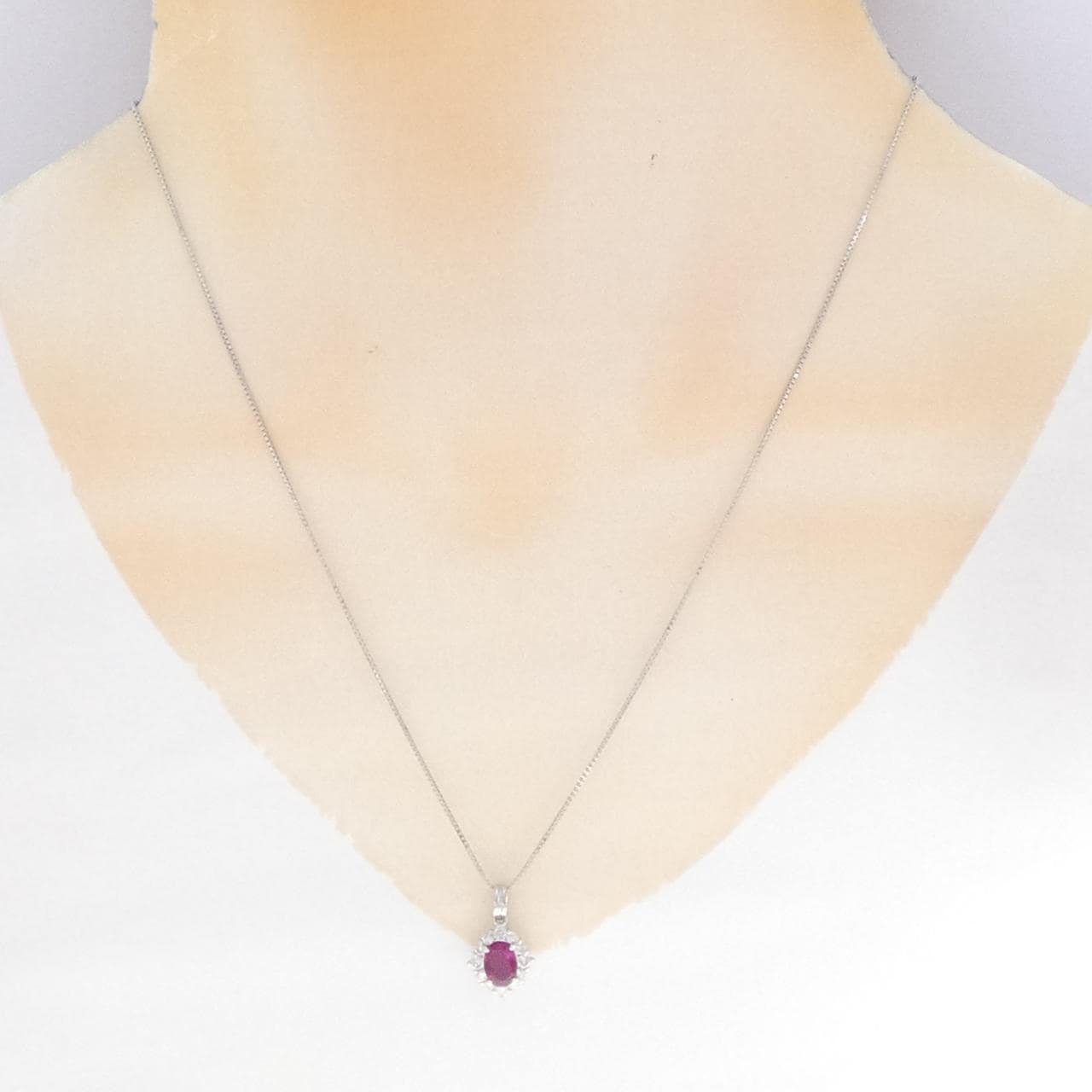 PT900/PT850 ルビー ネックレス 0.81CT