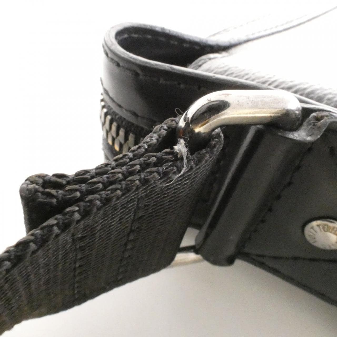 ルイヴィトン モノグラム エクリプス オディセ メッセンジャー M44224 バッグ