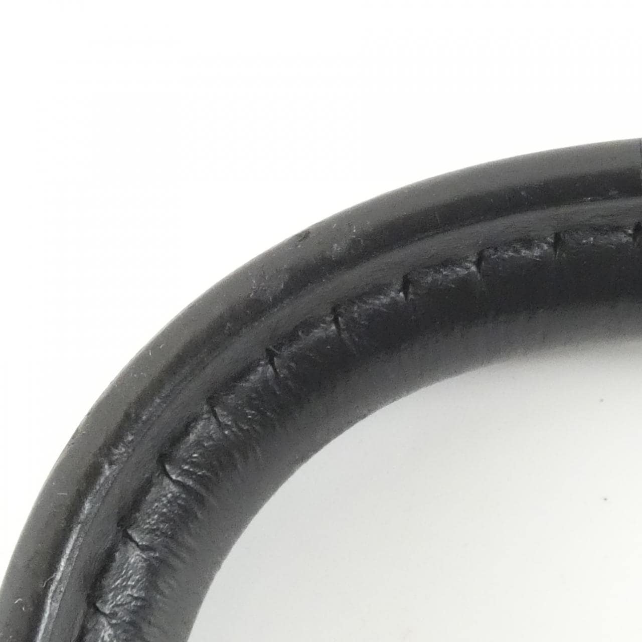 ルイヴィトン モノグラム マカサー ポルト ドキュマン ヴォワヤージュ PM M52005 バッグ