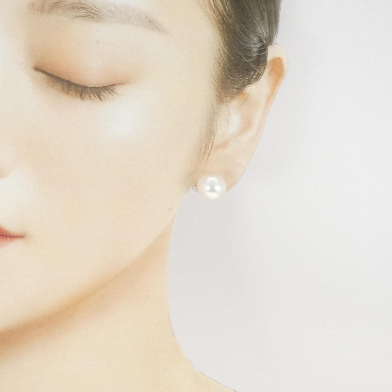 K14WG 白蝶パール ピアス 11.8mm