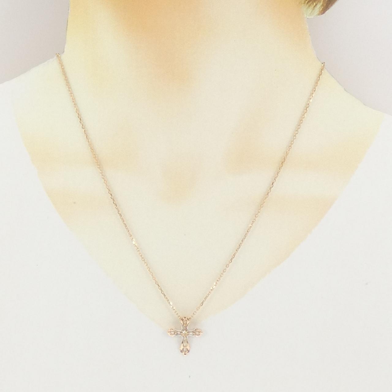 ジーエスティービー クロス ダイヤモンド ネックレス 0.13CT
