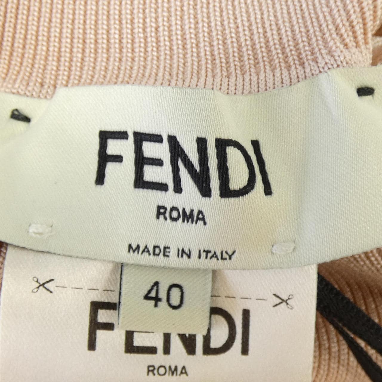 フェンディ FENDI FZX834 ALAF トップス