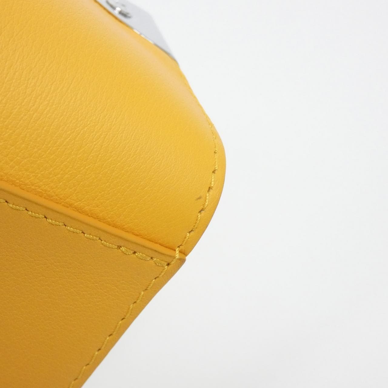 ルイヴィトン ヴェルティカル ボックス トランク M59666 バッグ