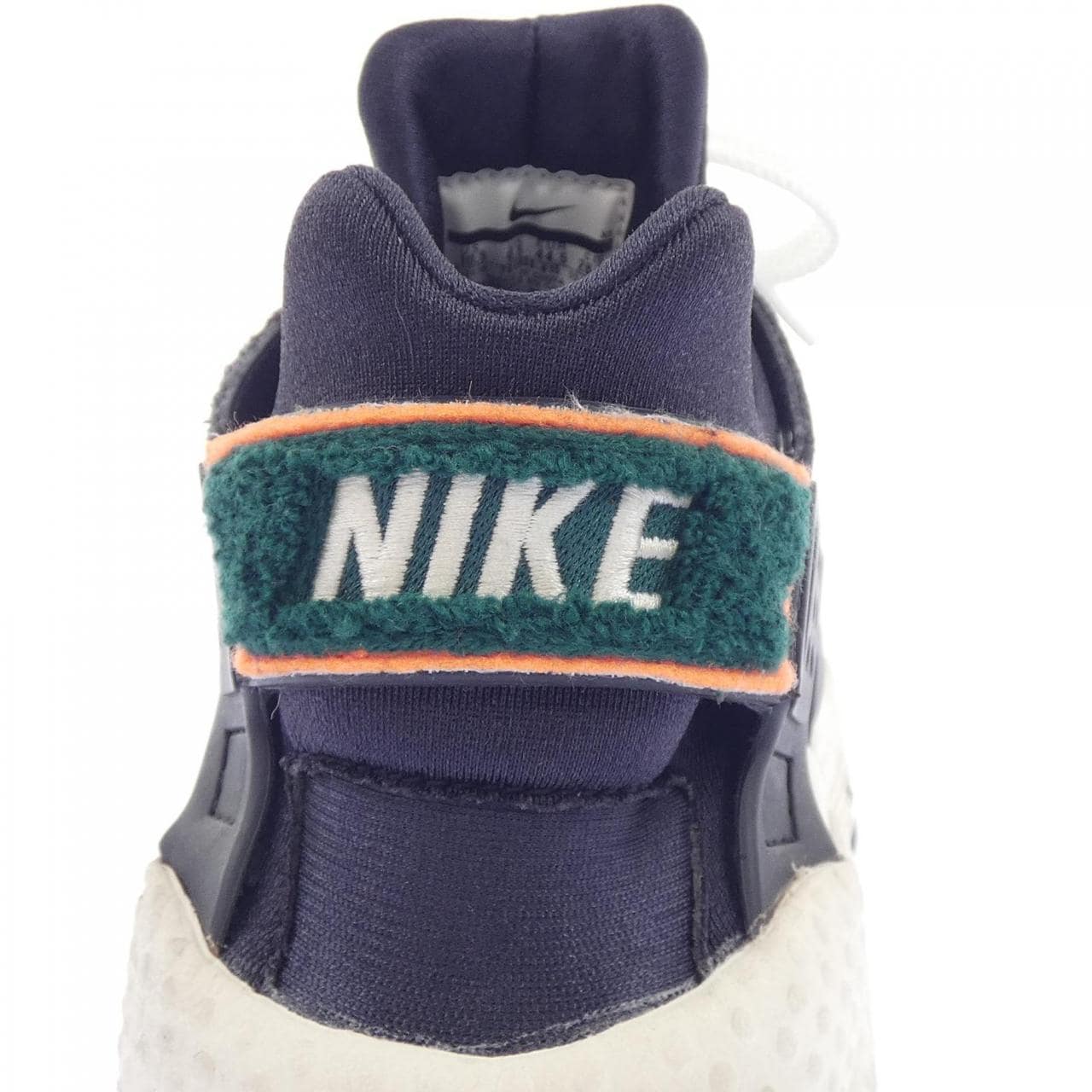 ナイキ NIKE 704830-015 スニーカー