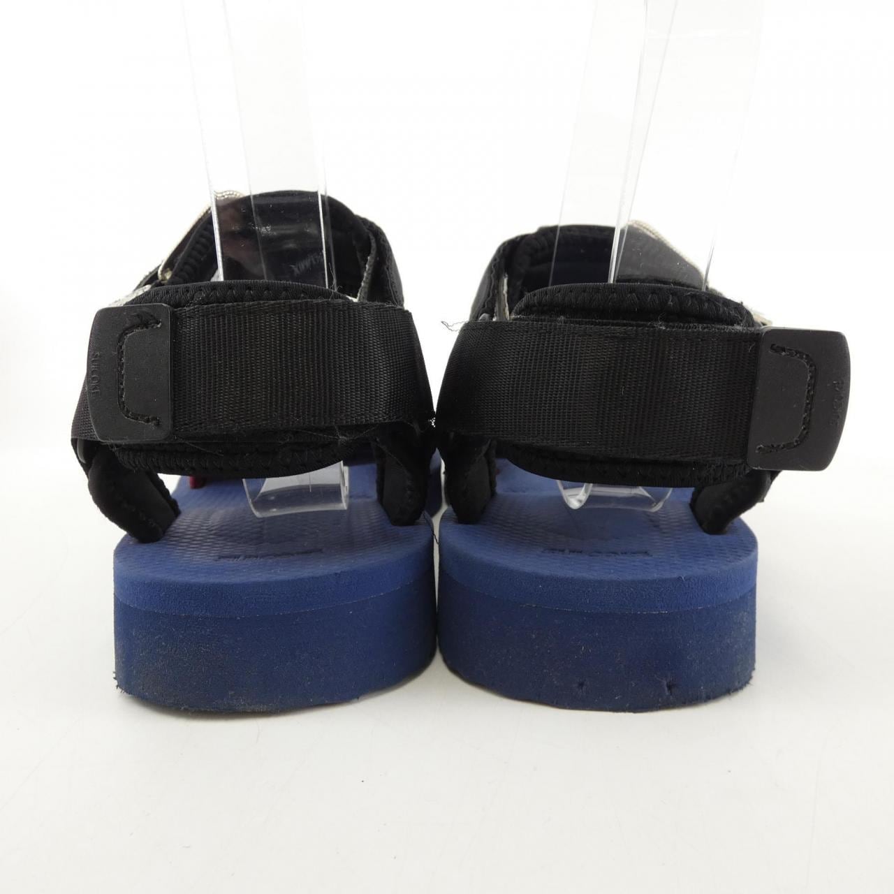 SUICOKE サンダル