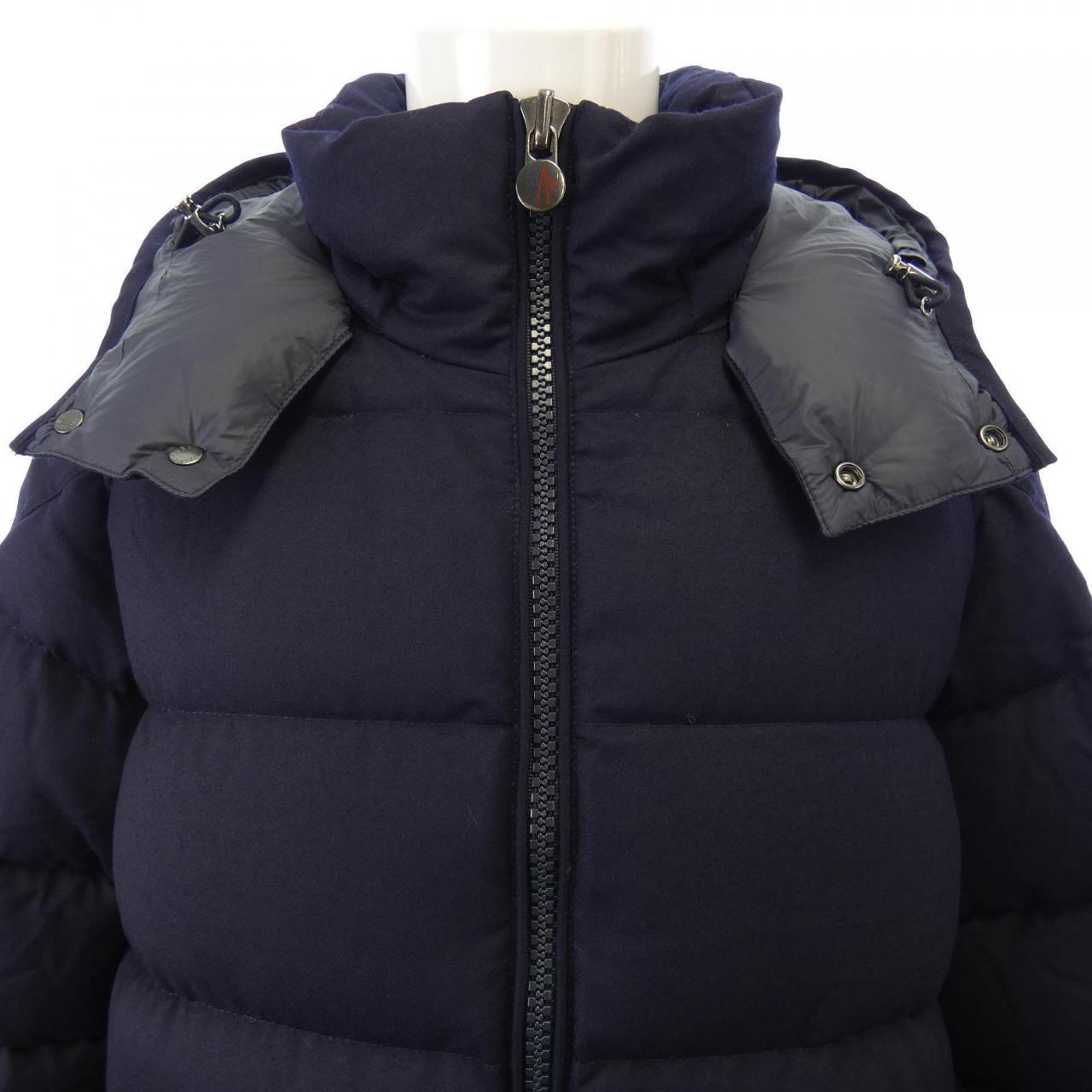 モンクレール MONCLER ダウンジャケット