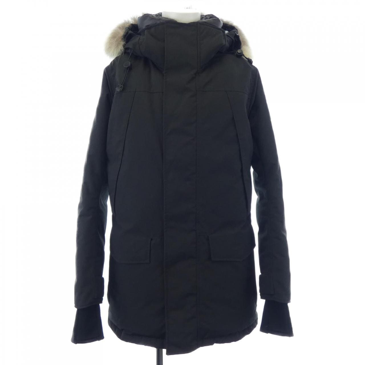 カナダグース CANADA GOOSE 2073MBA ダウンコート