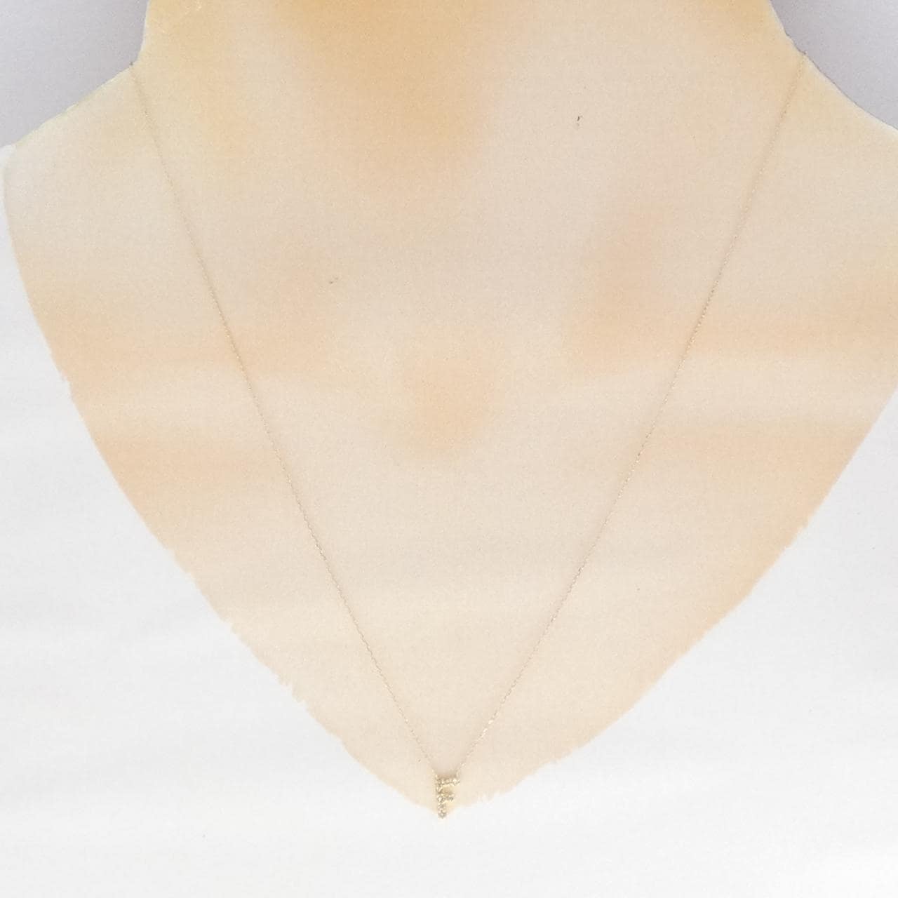 K18YG イニシャルF ダイヤモンド ネックレス 0.06CT