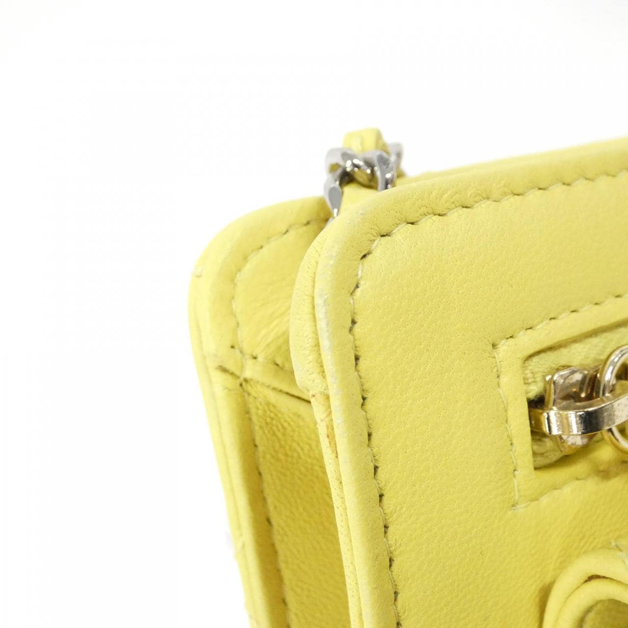 シャネル AP0172 チェーンクラッチ