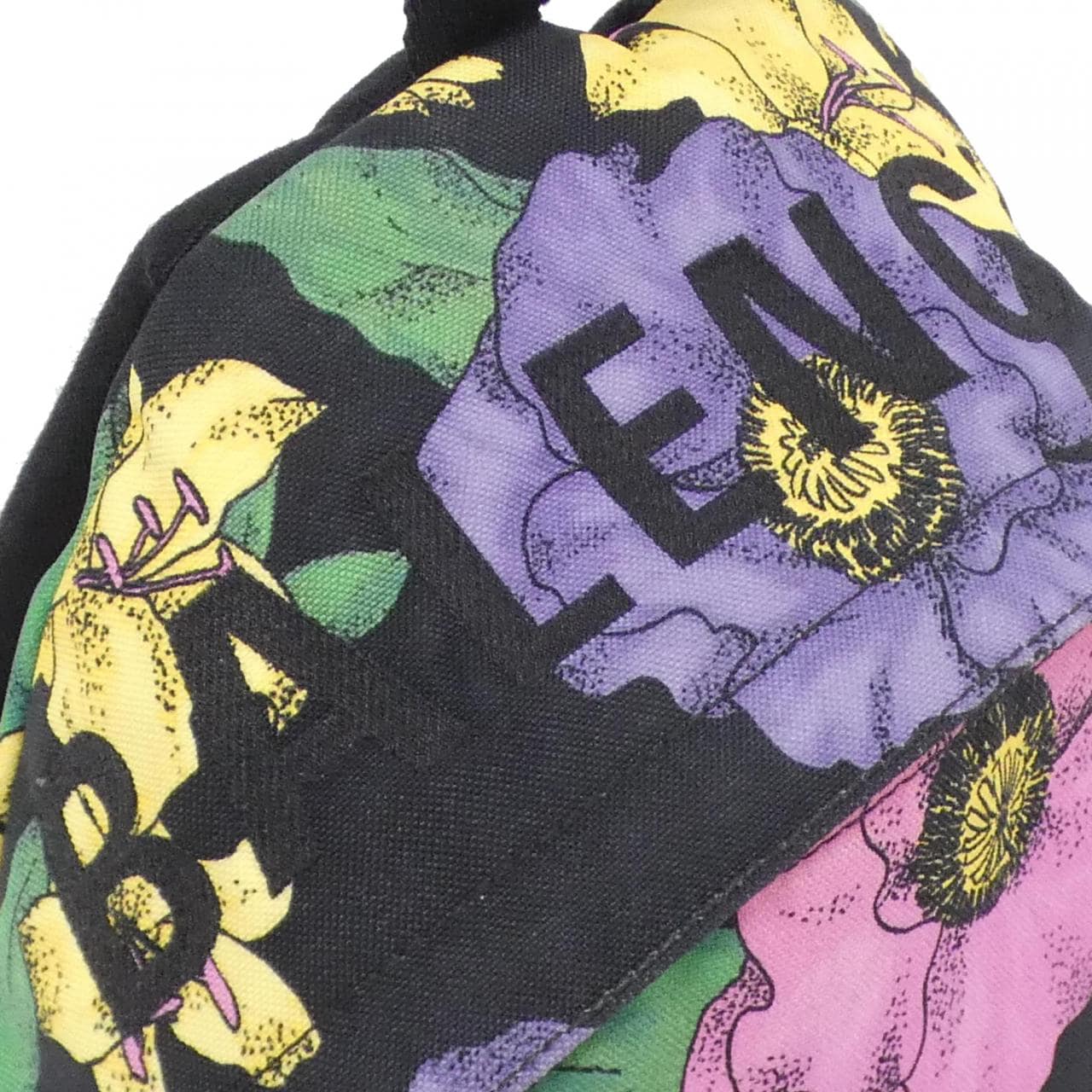 バレンシアガ WHEEL BACKPACK 565798 9MIDN リュックサック