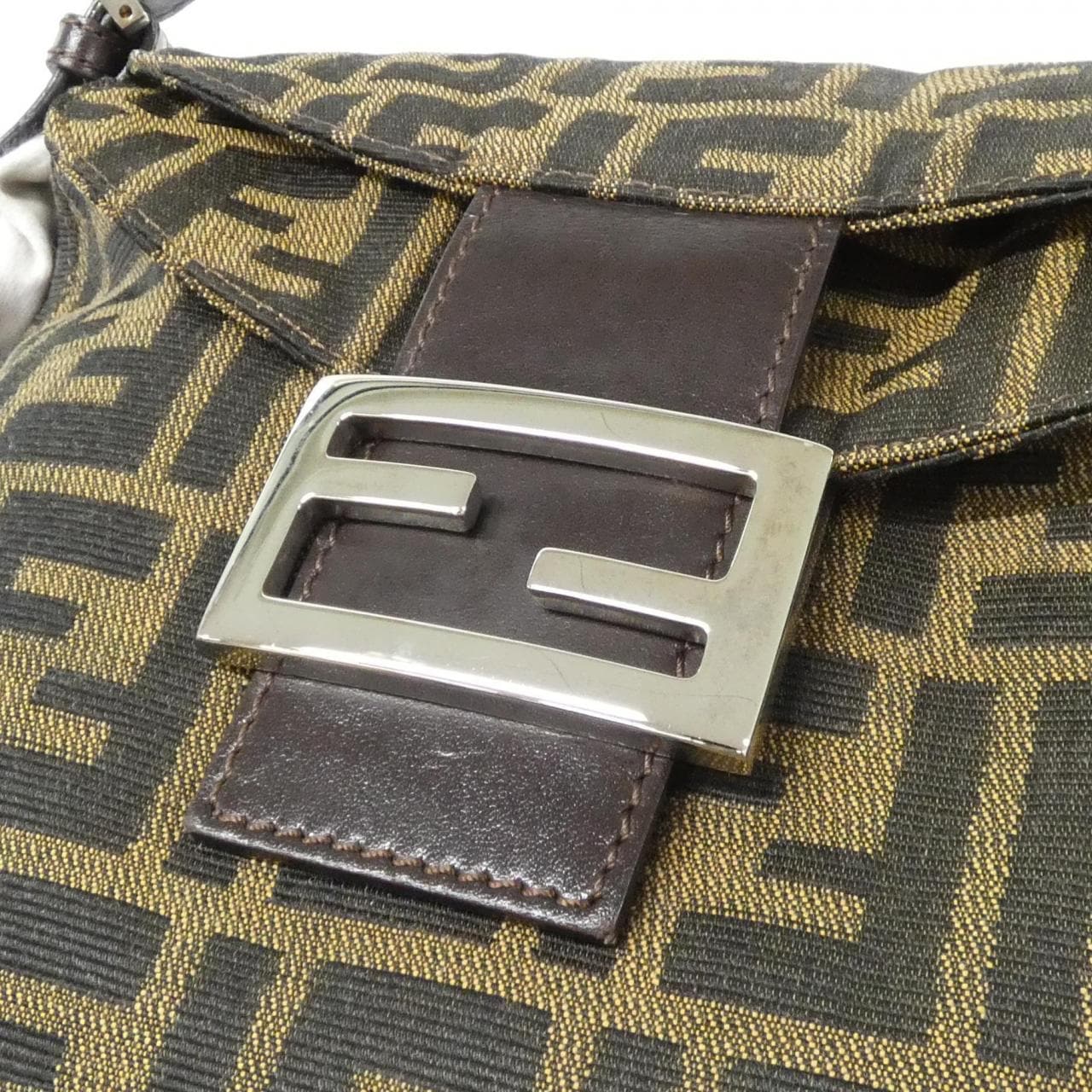 【ヴィンテージ】フェンディ 26426 ショルダーバッグ