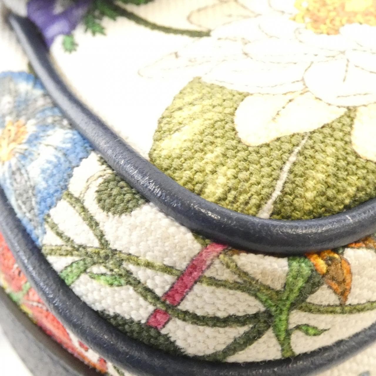 グッチ 550147 9ZIAX ショルダーバッグ