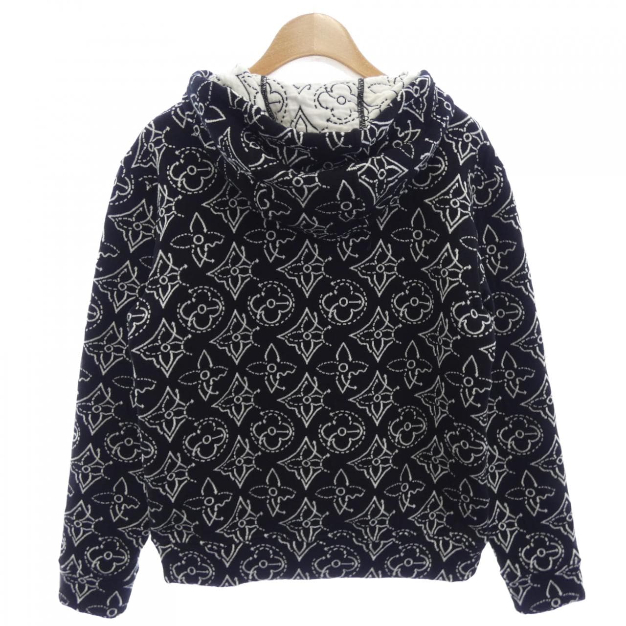 ルイヴィトン LOUIS VUITTON NBAストゥラティージクフラワーキルテッドフーディ HLY12WDM0 パーカー