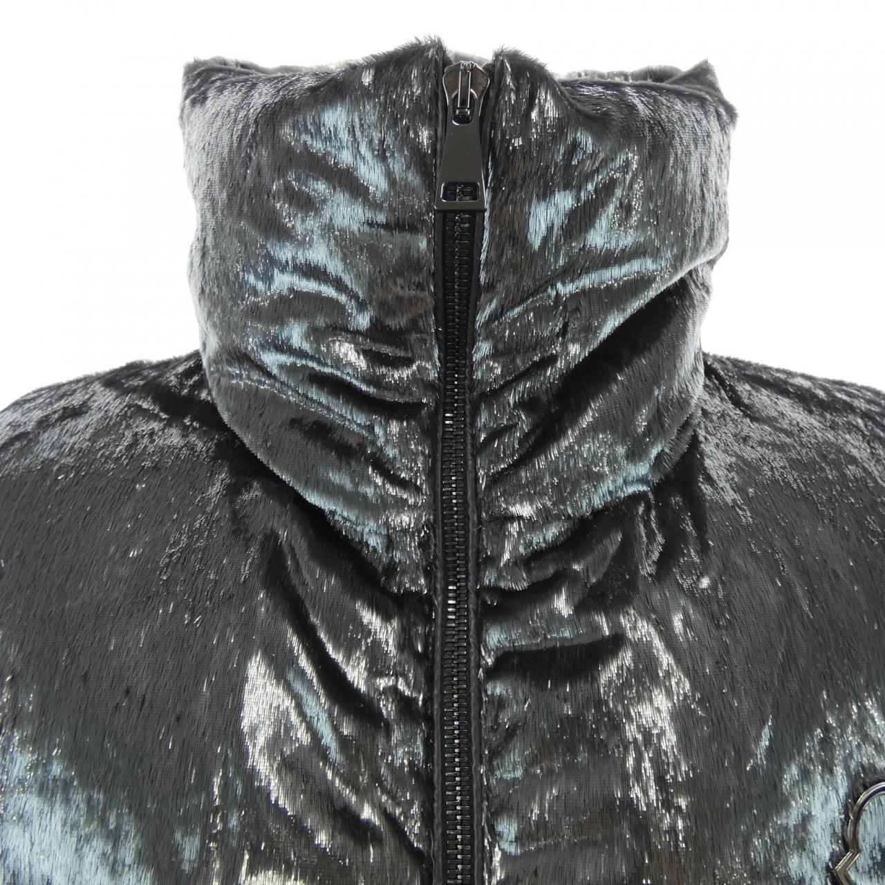 モンクレール MONCLER ISIE ダウンベスト