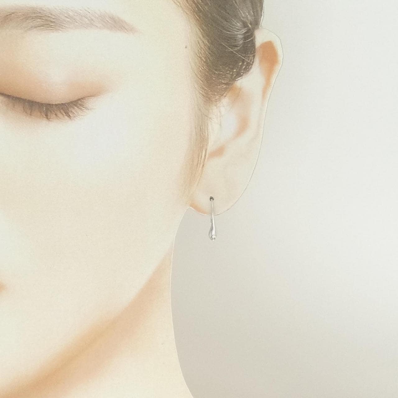 タサキ ダイヤモンド ピアス 0.04CT