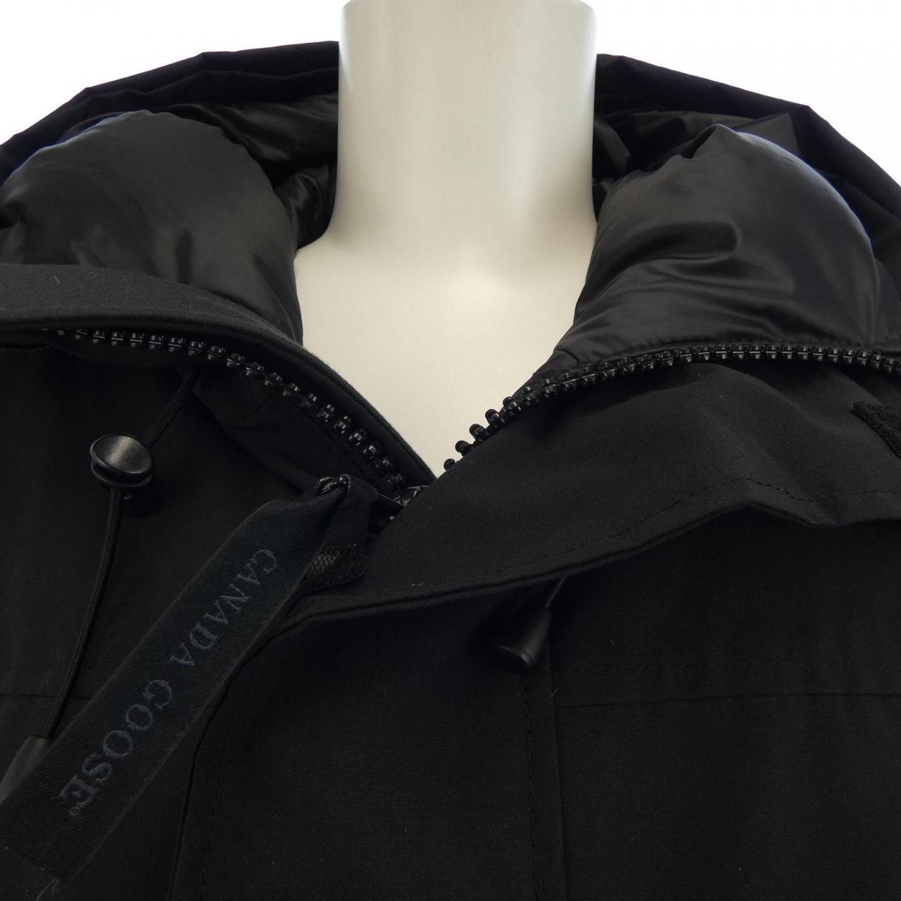 カナダグース CANADA GOOSE ダウンジャケット