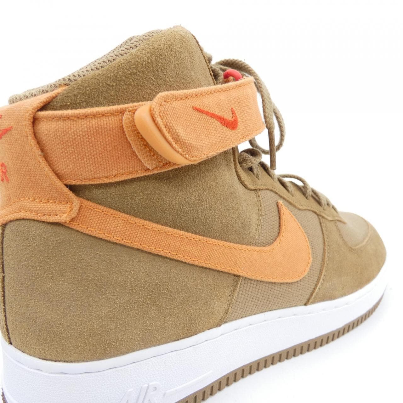 ナイキ NIKE スニーカー