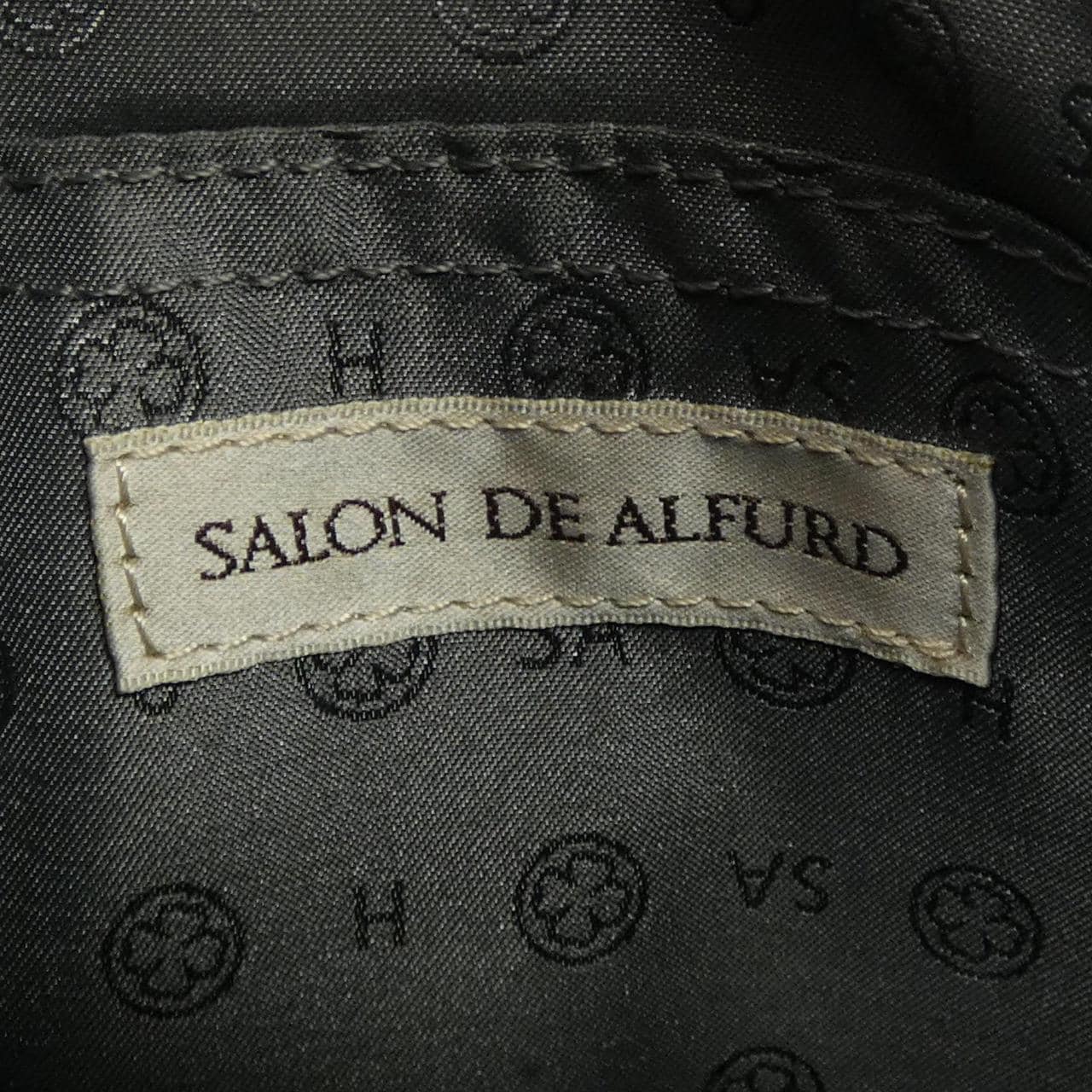 SALON DE ALFURD BAG