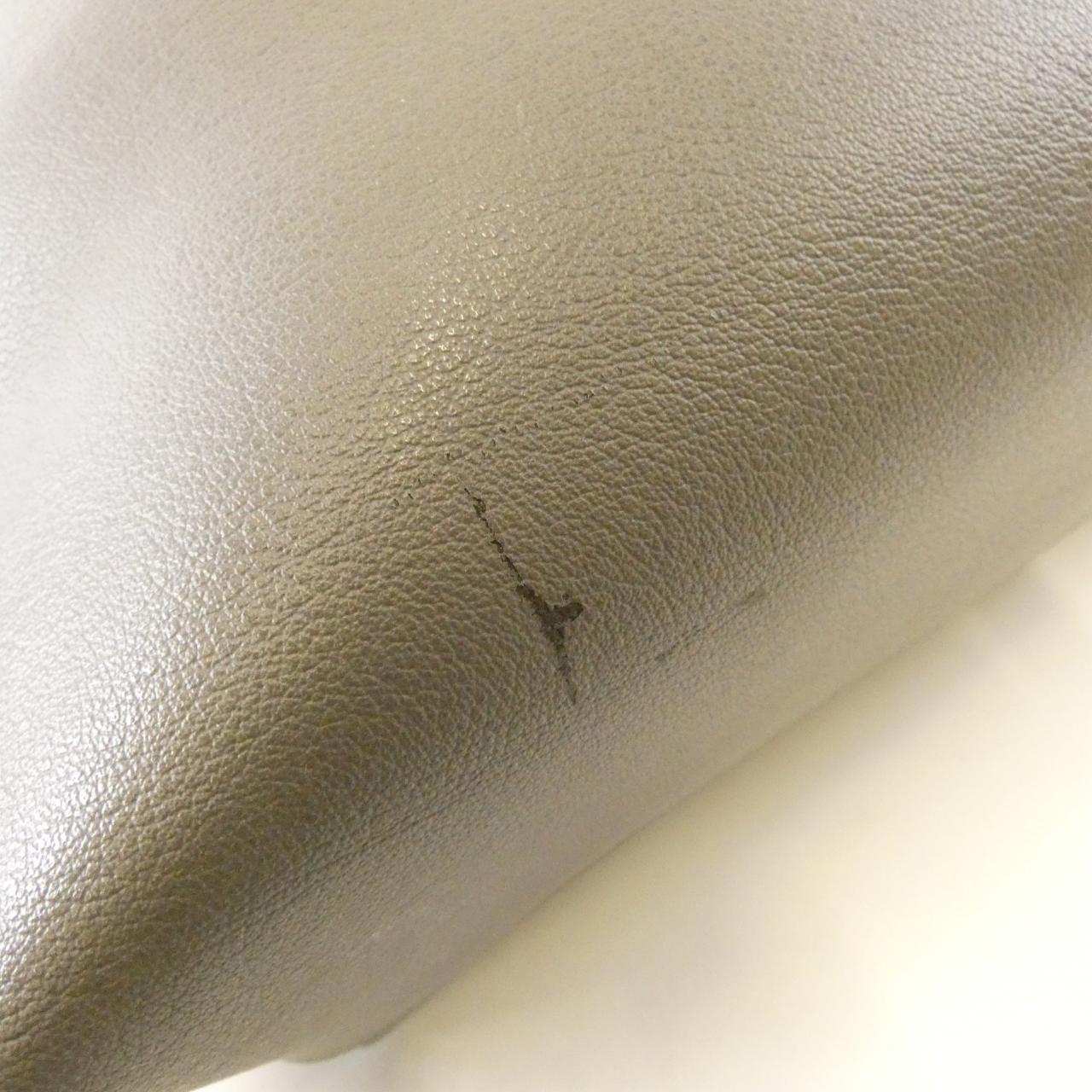 サンローラン ショッピング イースト ウエスト 600281 CSV0J バッグ