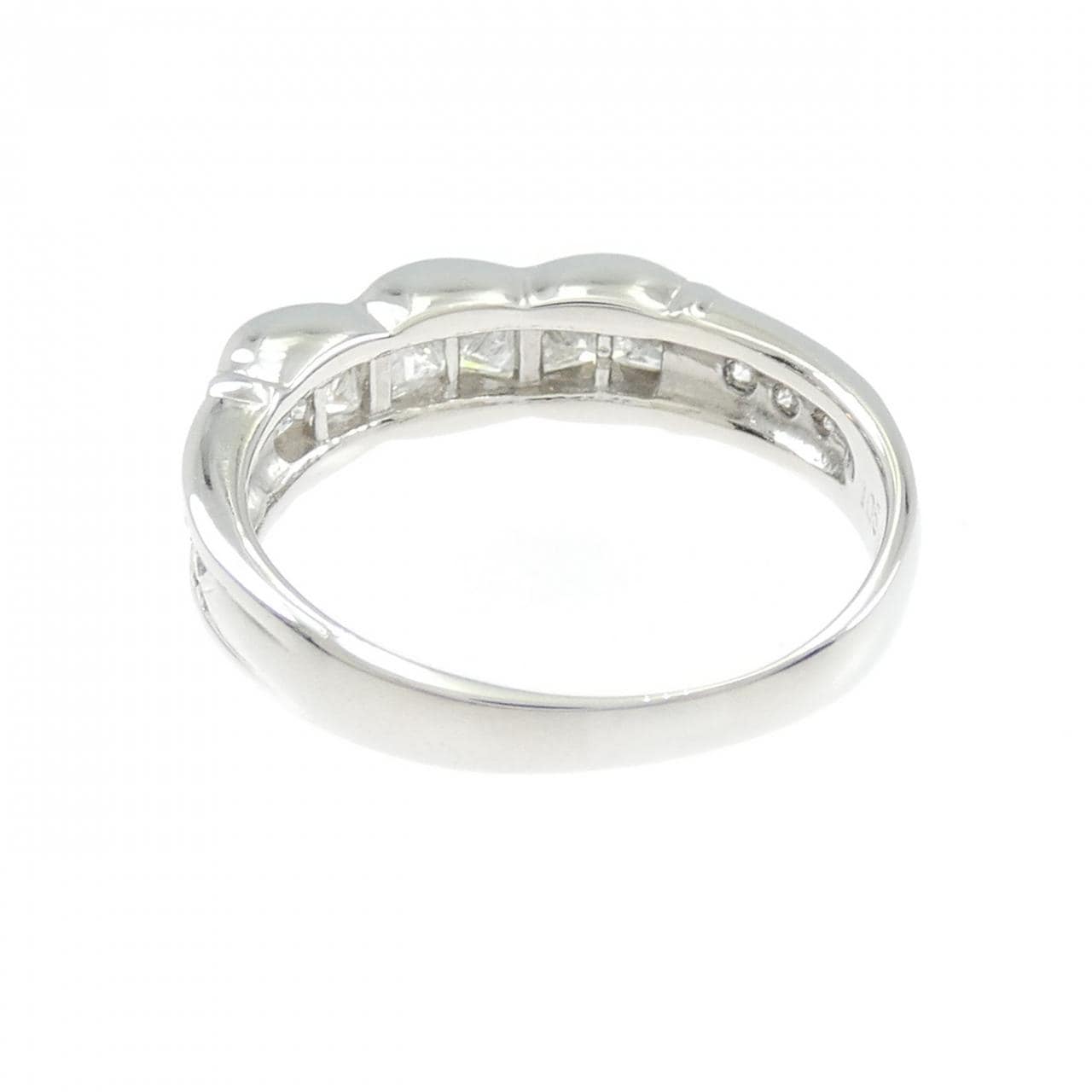 PT900 ダイヤモンド リング 1.05CT