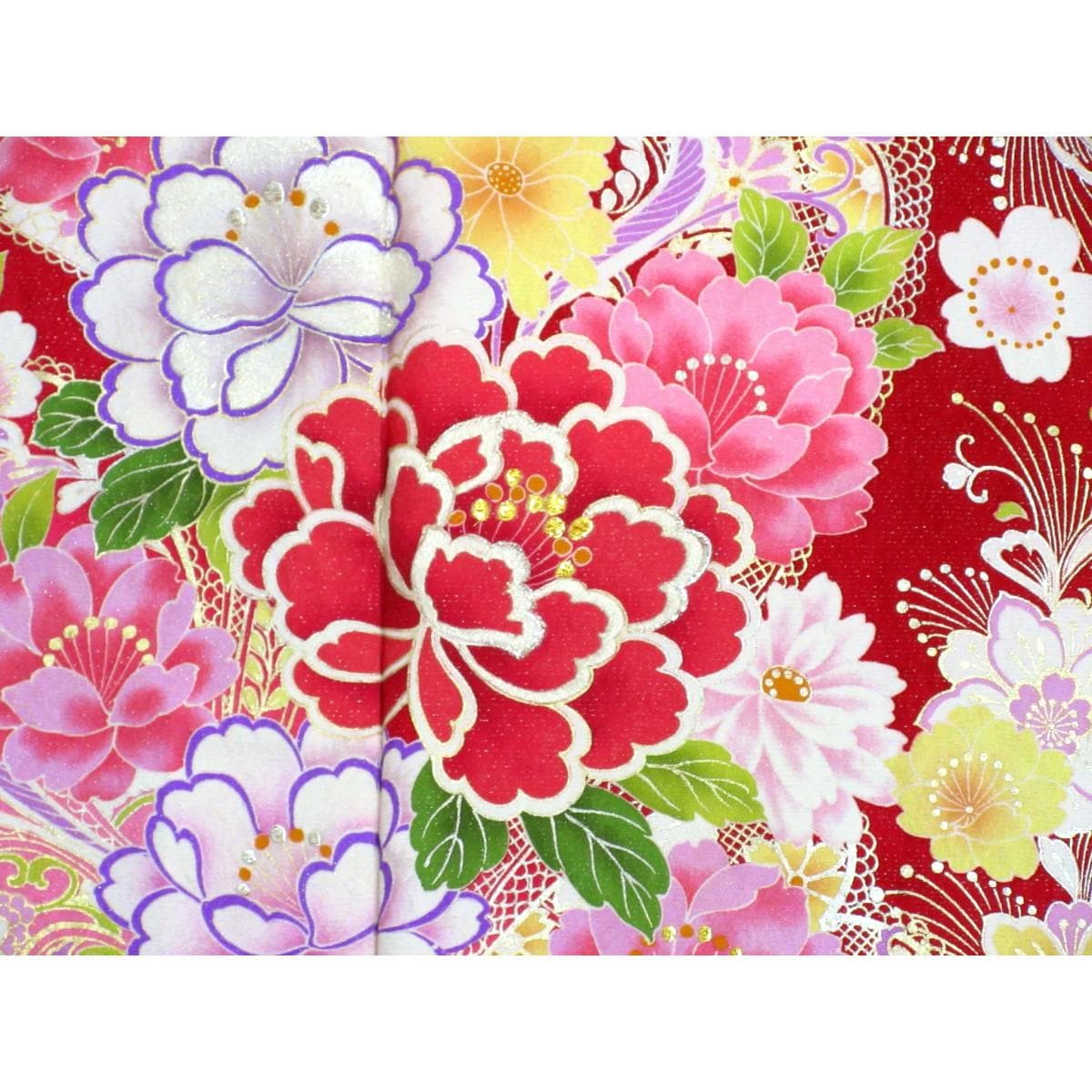 振袖　銀通しボカシ染　友禅金彩加工　刺繍入り