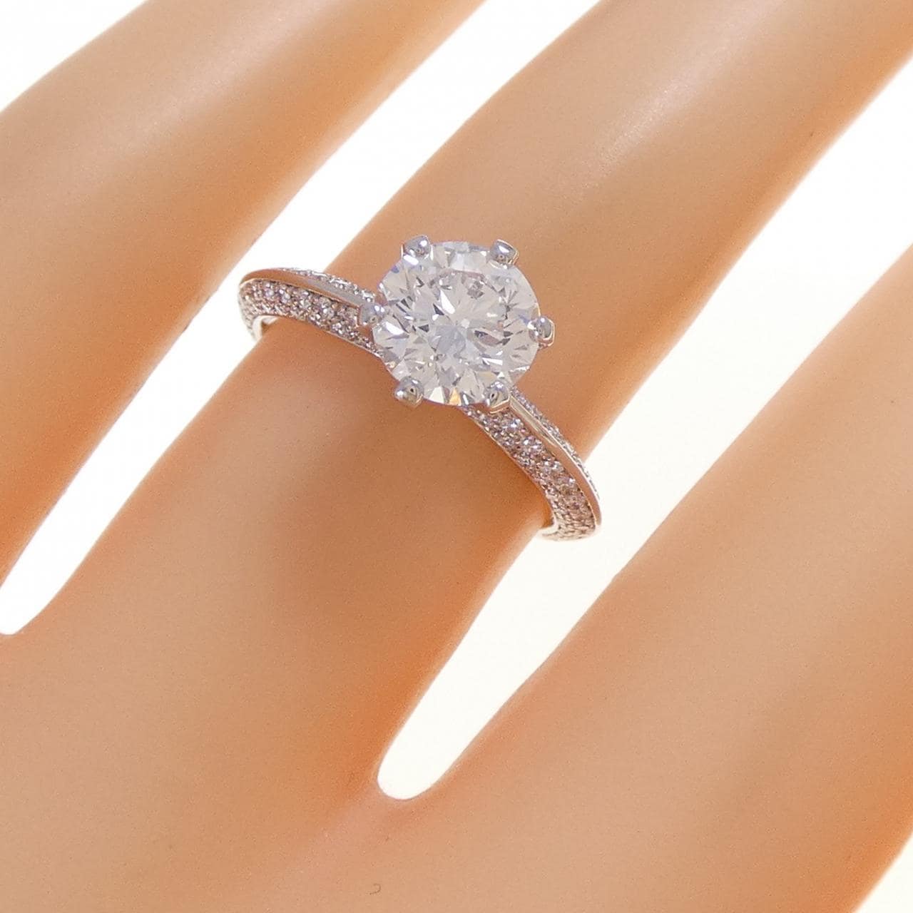 ティファニー パヴェ ティファニーセッティング リング 1.06CT F VS1 3EXT