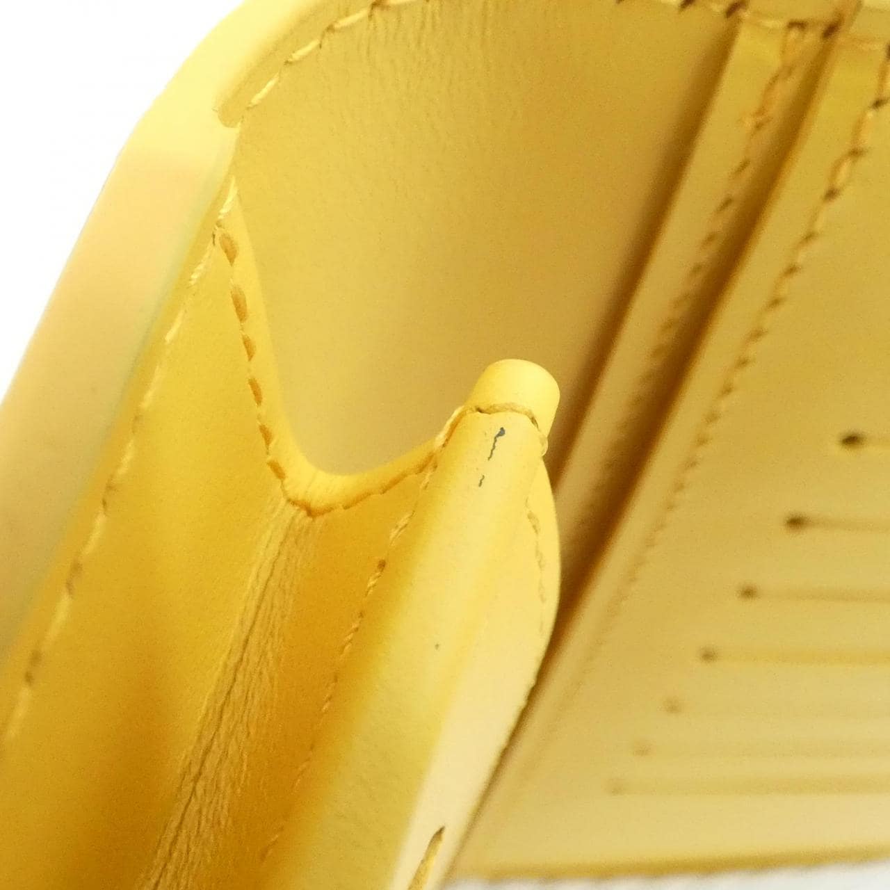 ルイヴィトン エピ ポルトフォイユ ブラザ M25800 財布