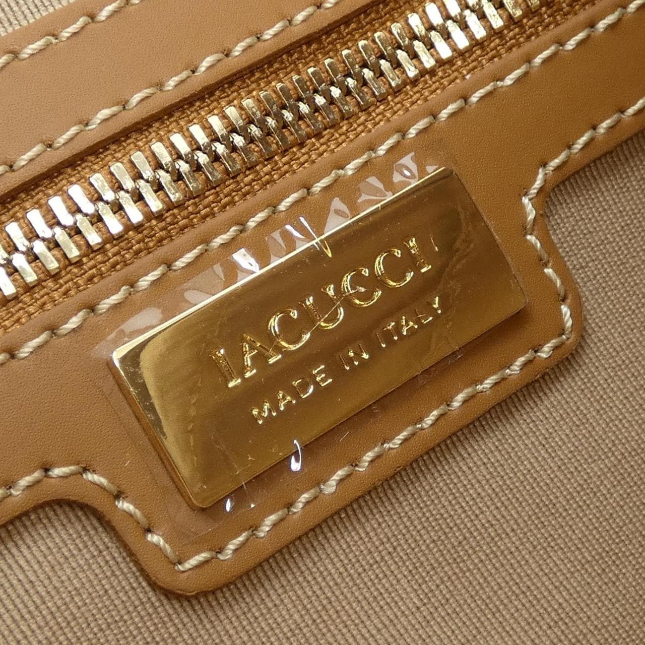 IACUCCI BAG