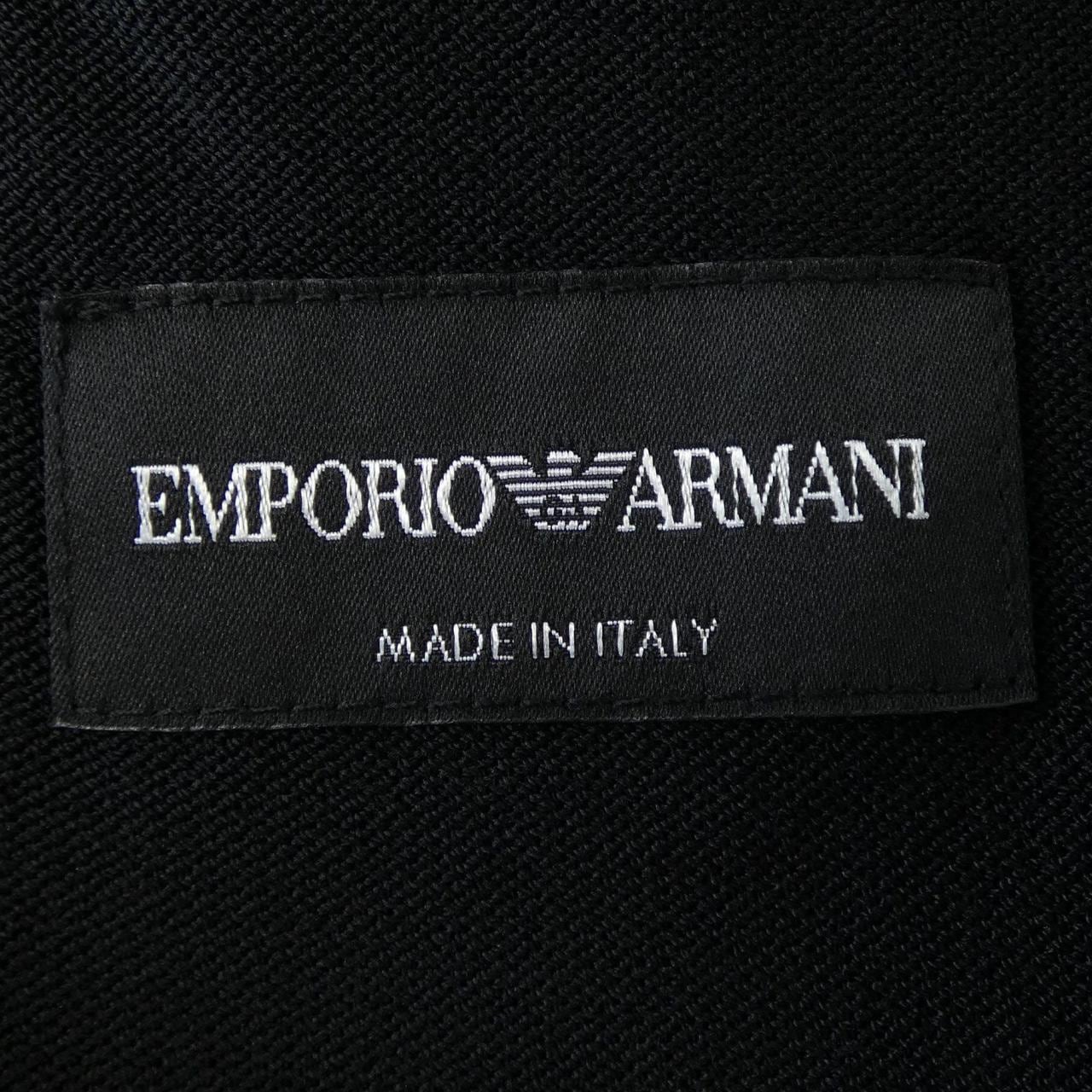 エンポリオアルマーニ EMPORIO ARMANI ベスト