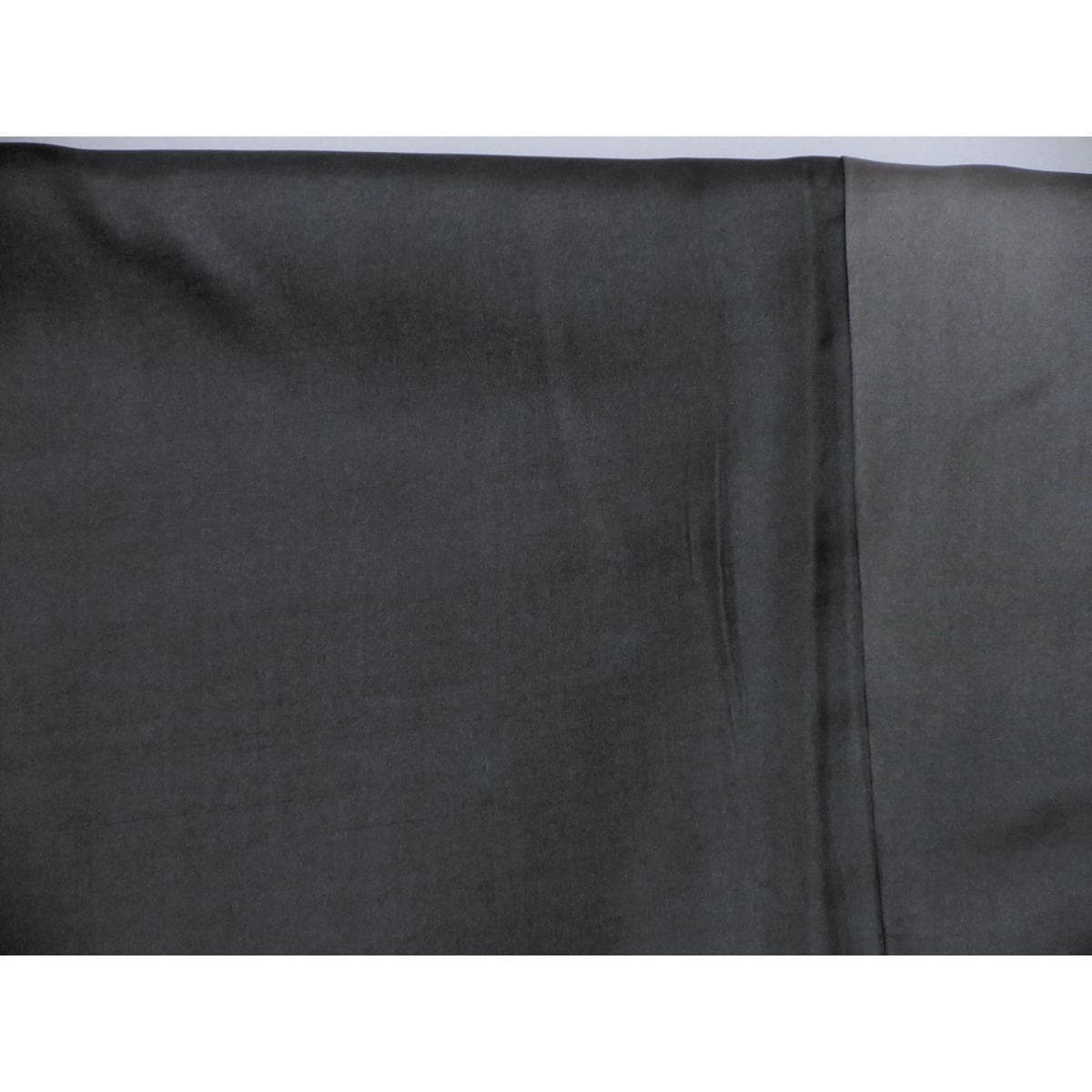 男物　黒羽二重　丸に六ッ槌車　きもの・羽織２点セット