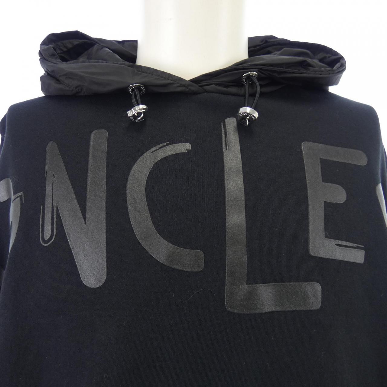 モンクレール MONCLER 10938G70710 パーカー