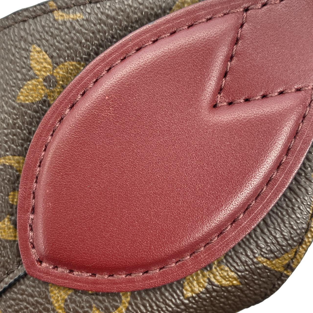 ルイヴィトン モノグラム フラワー ホーボー M43547 ショルダーバッグ