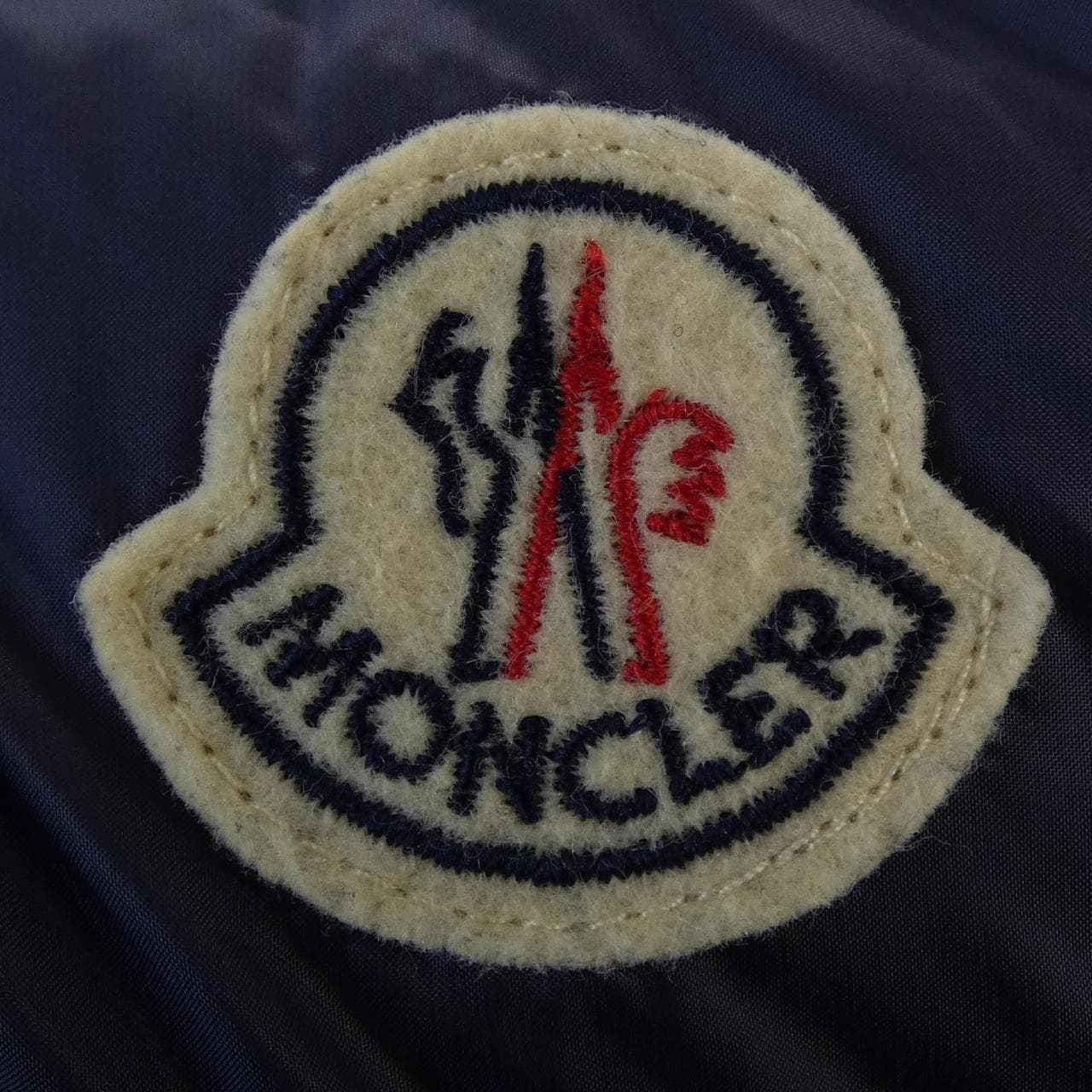 モンクレール MONCLER 53334 AMIENS ダウンベスト