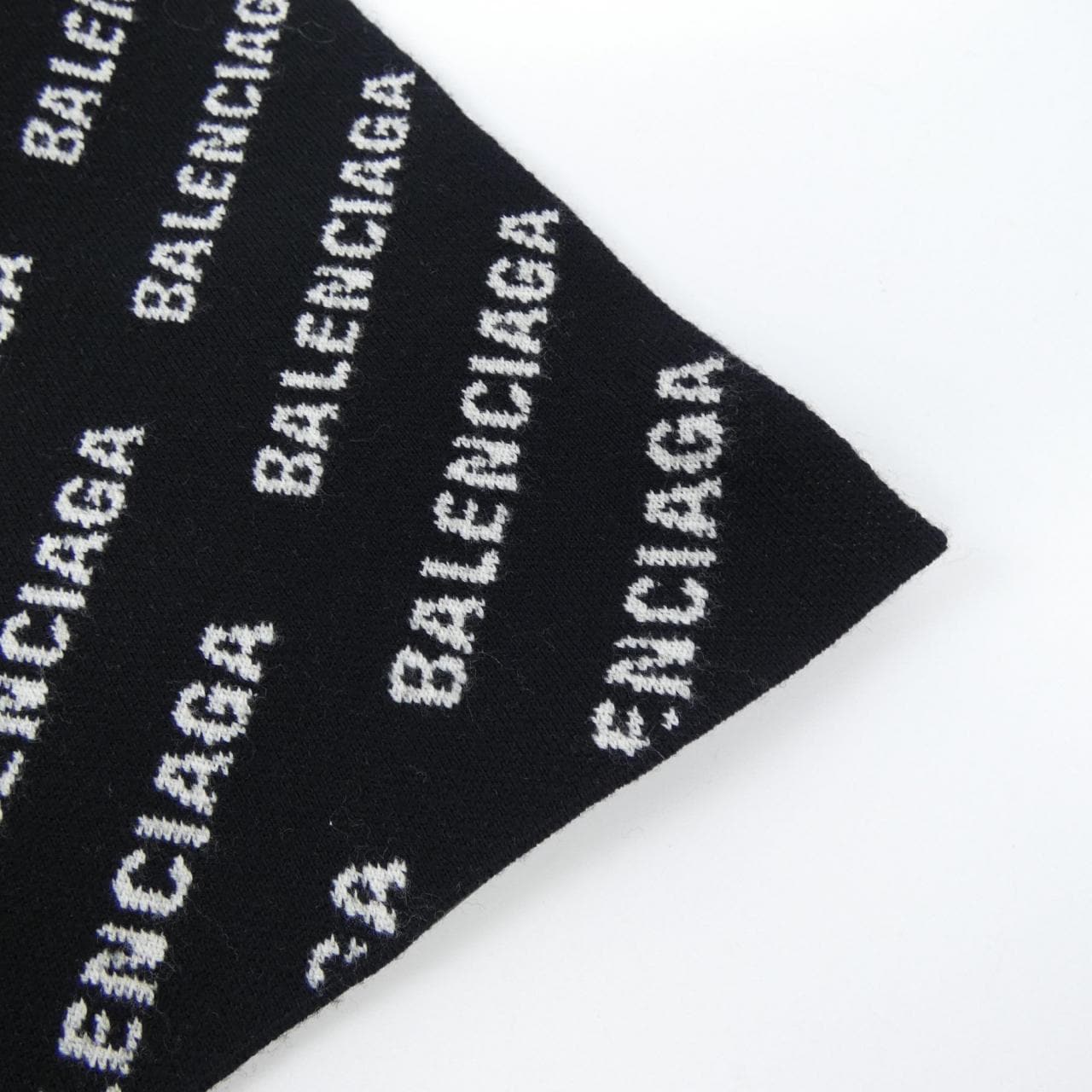 バレンシアガ BALENCIAGA MUFFLER