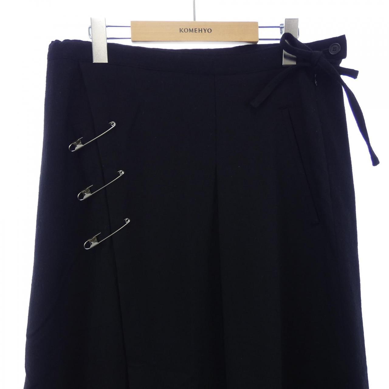 ヨウジヤマモト YOHJI YAMAMOTO FX-S82-101 スカート