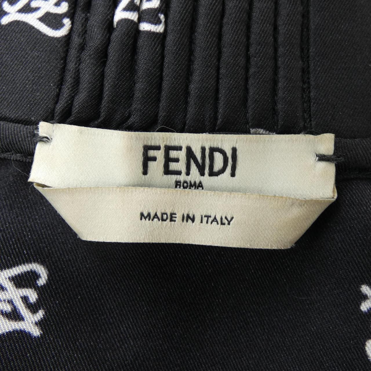 フェンディ FENDI FDA642 A8GY シャツ