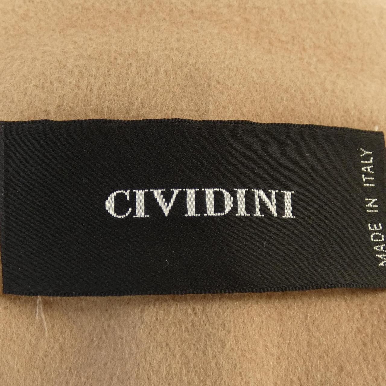チヴィディーニ CIVIDINI コート