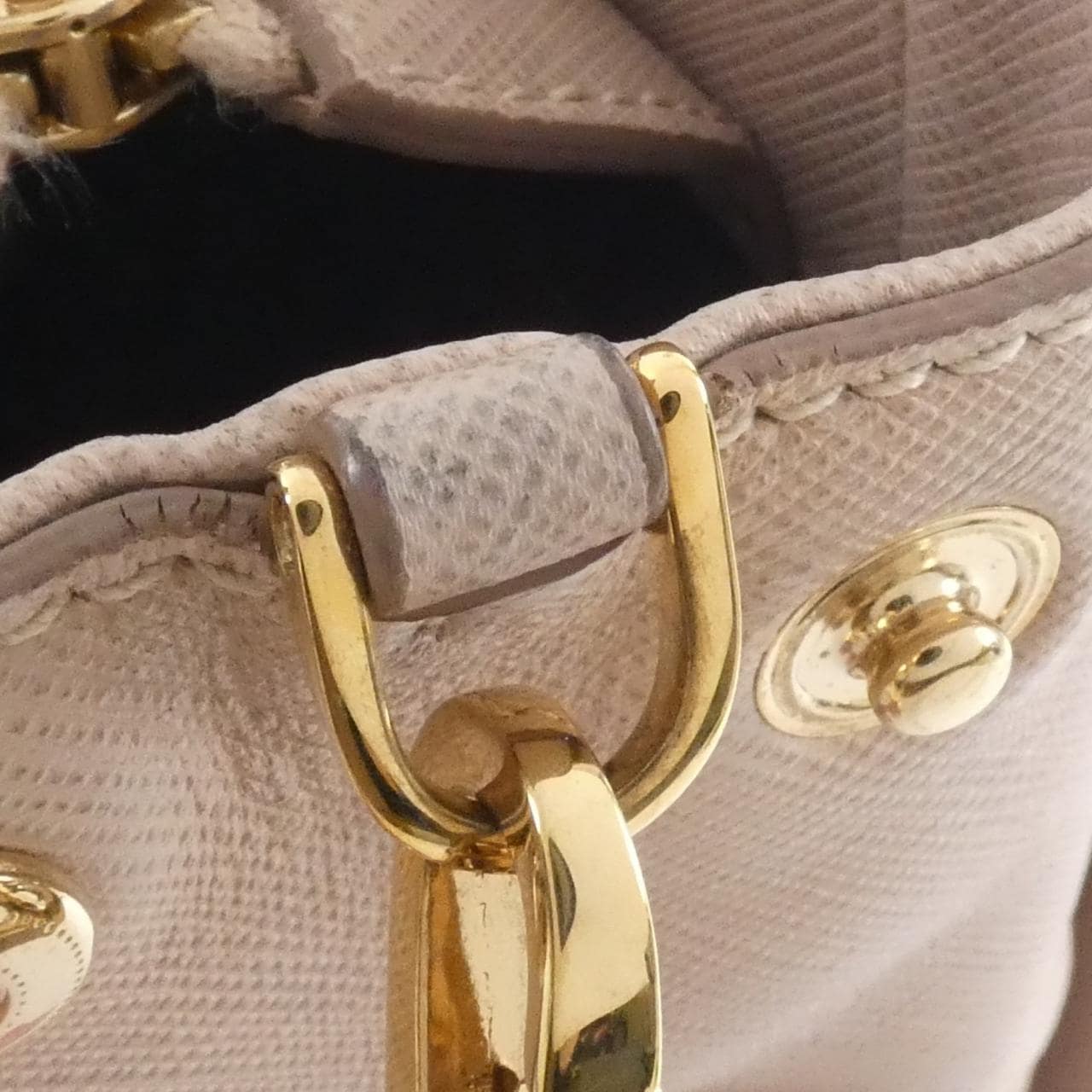 サルヴァトーレフェラガモ 21 F317 バッグ